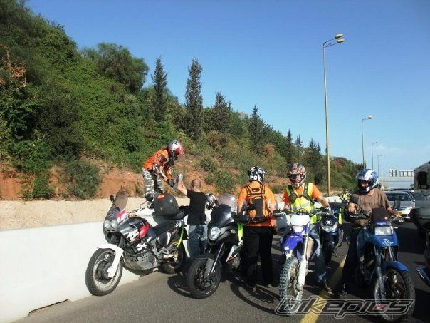 2009 KTM 950 SUPERMOTO | Picture 2597238 motorcycle photo