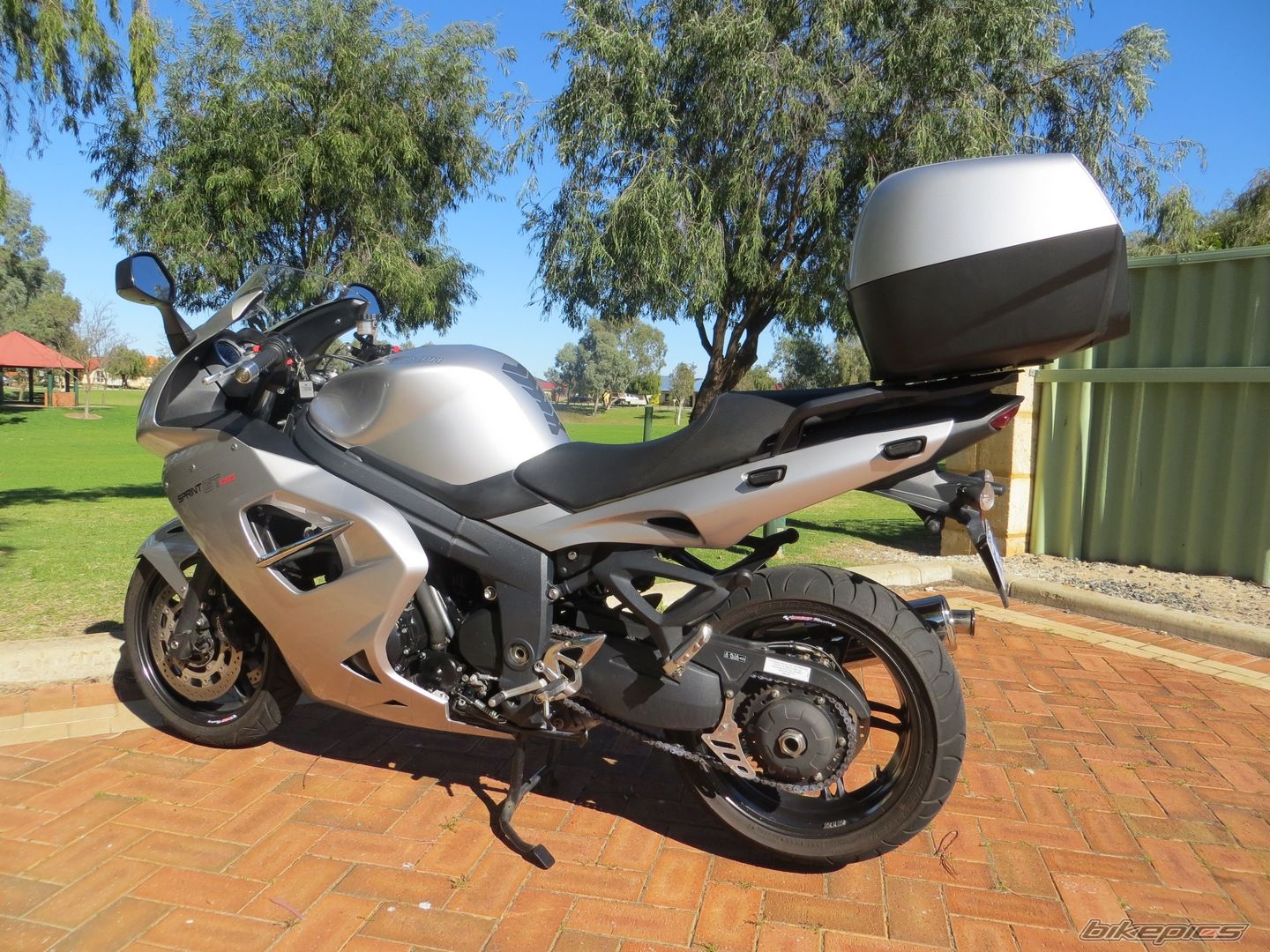 2013 TRIUMPH SPRINT GT | Picture 2598417 motorcycle photo