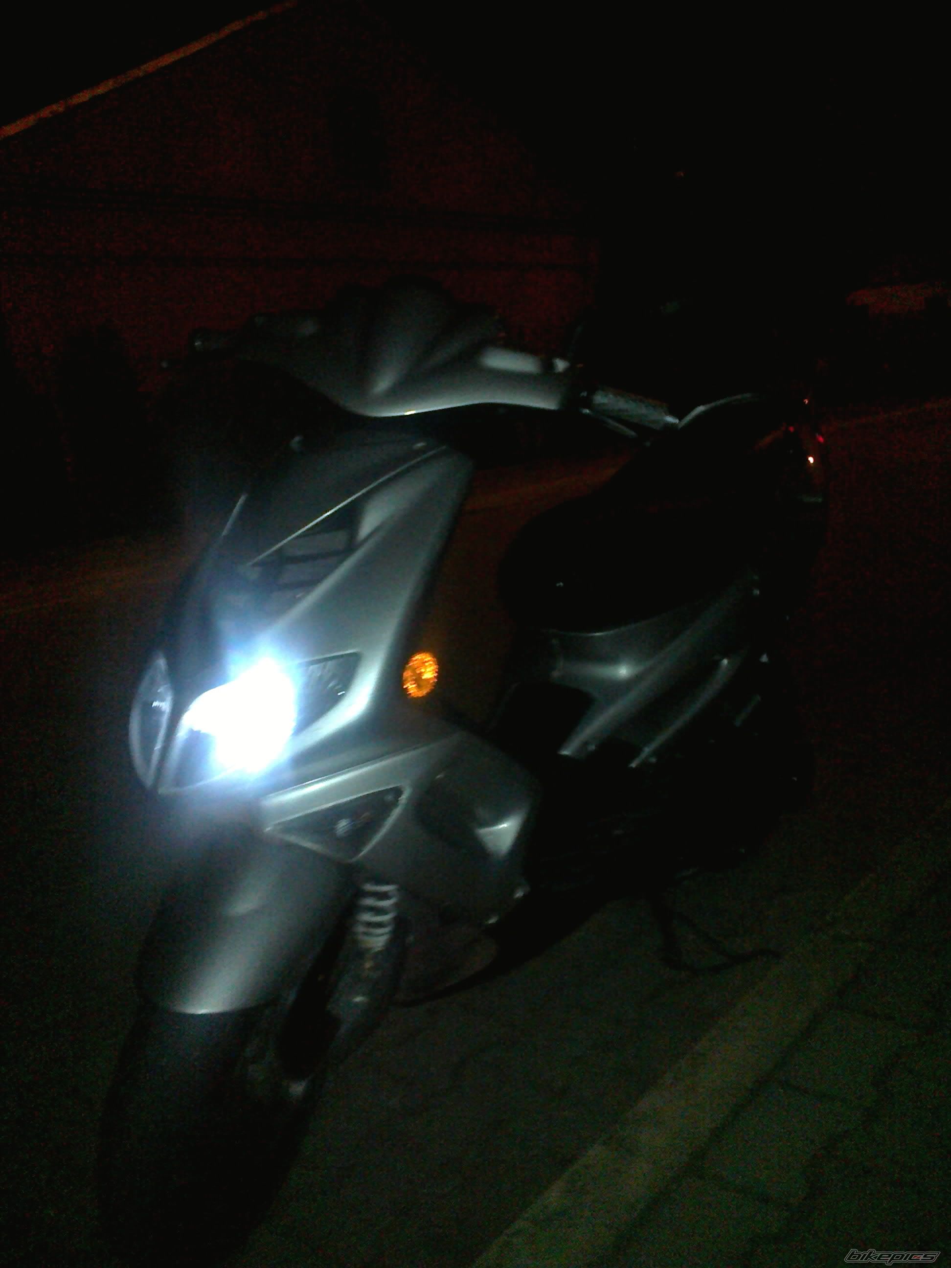 2002 PEUGEOT SPEEDFIGHT2 50 | Picture 2599749 motorcycle photo