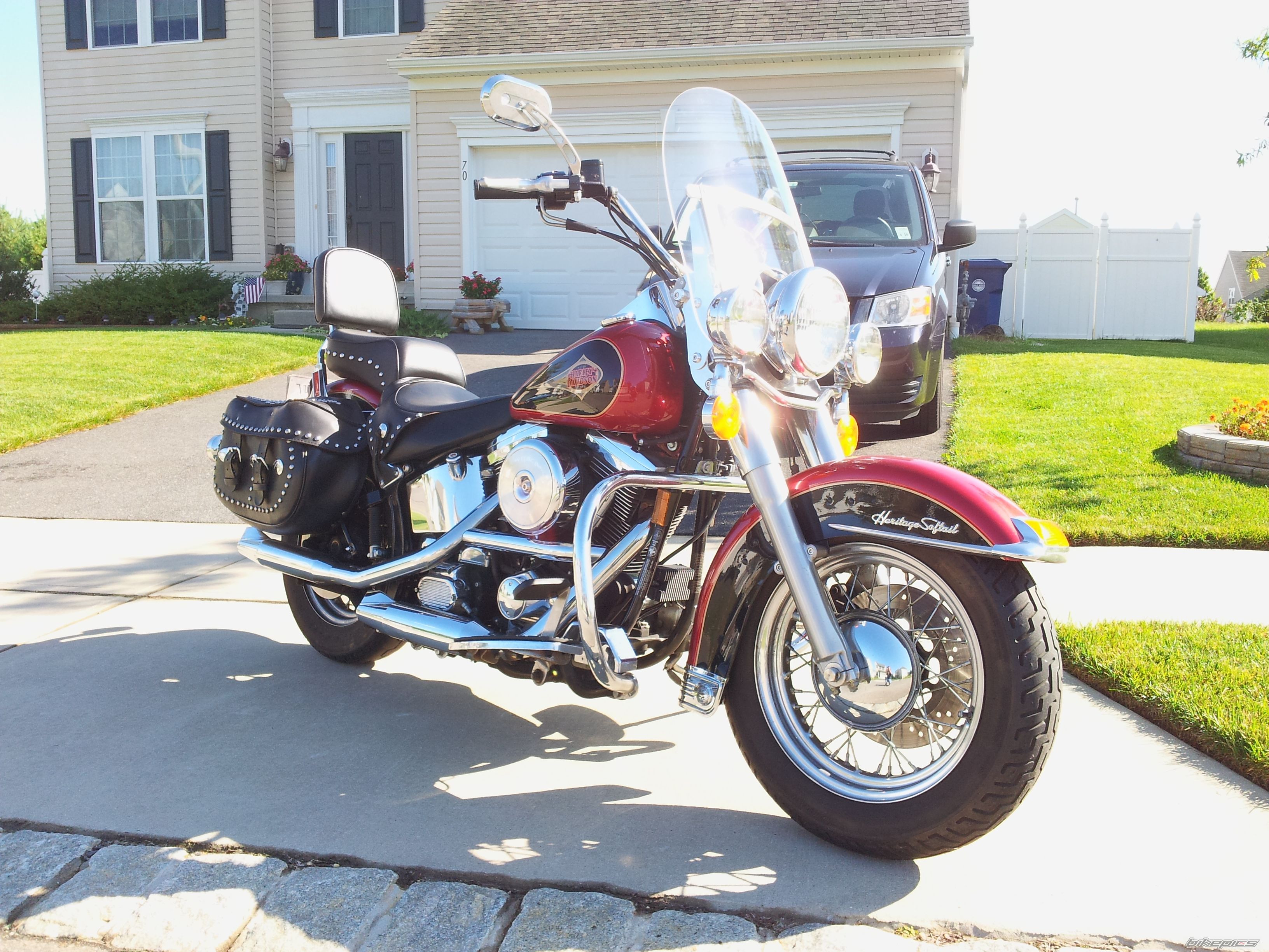 1998 HARLEY DAVIDSON FLSTC | Picture 2600089 motorcycle photo