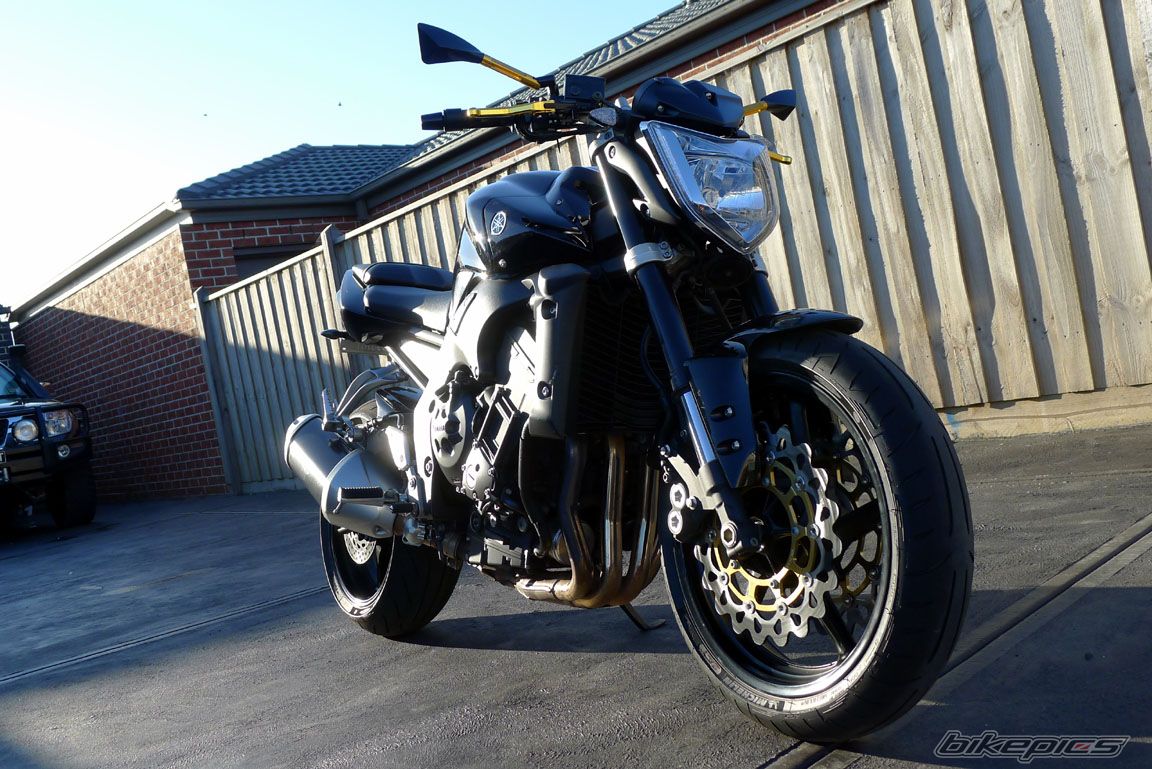 2009 YAMAHA FZ 1N | Picture 2600988 motorcycle photo