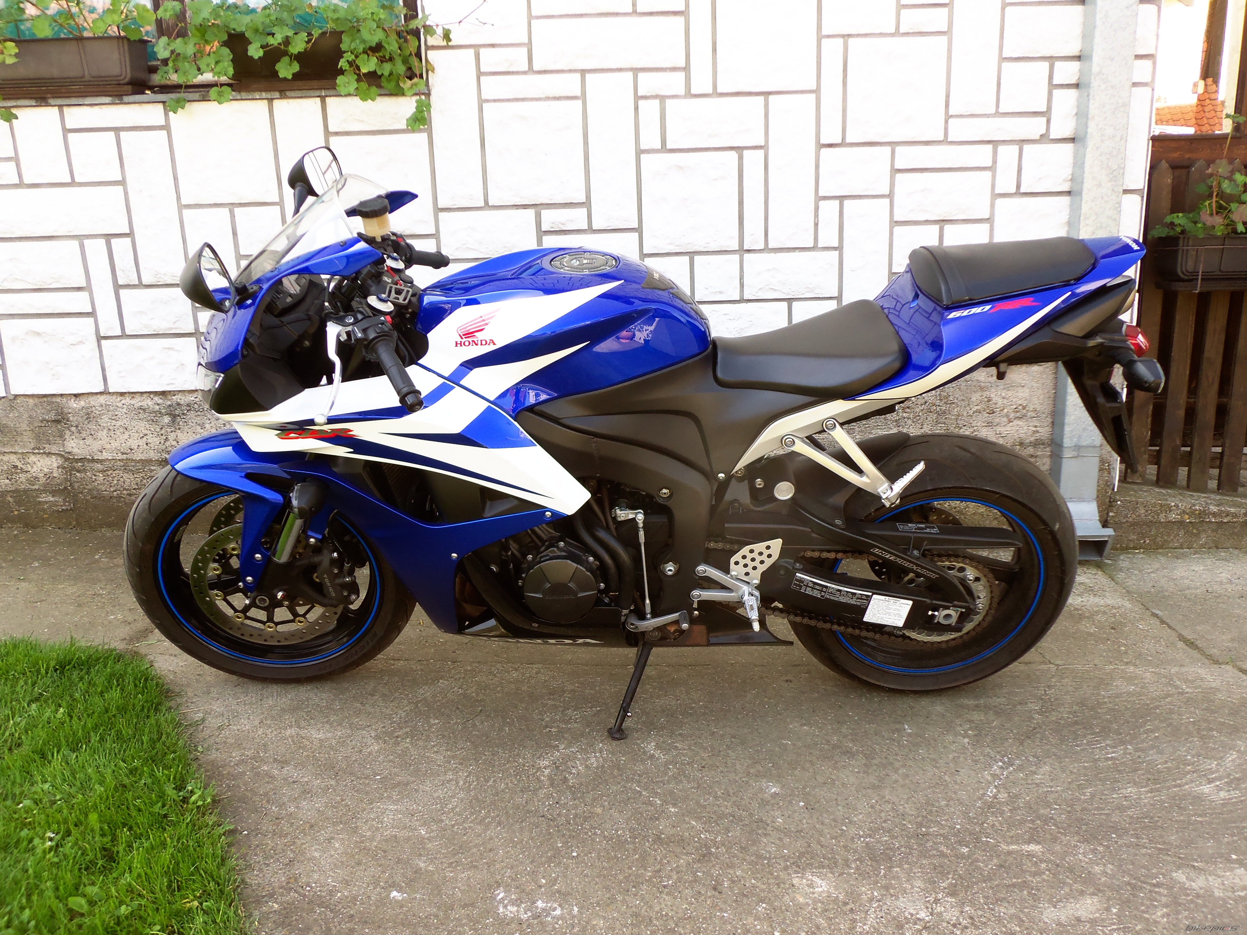 2007 HONDA CBR 600 RR | Picture 2602594 motorcycle photo