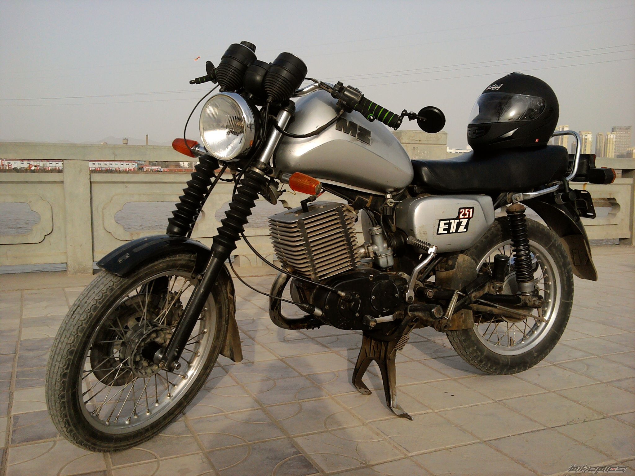 1990 MZ ETZ 251 | Picture 2603601 motorcycle photo
