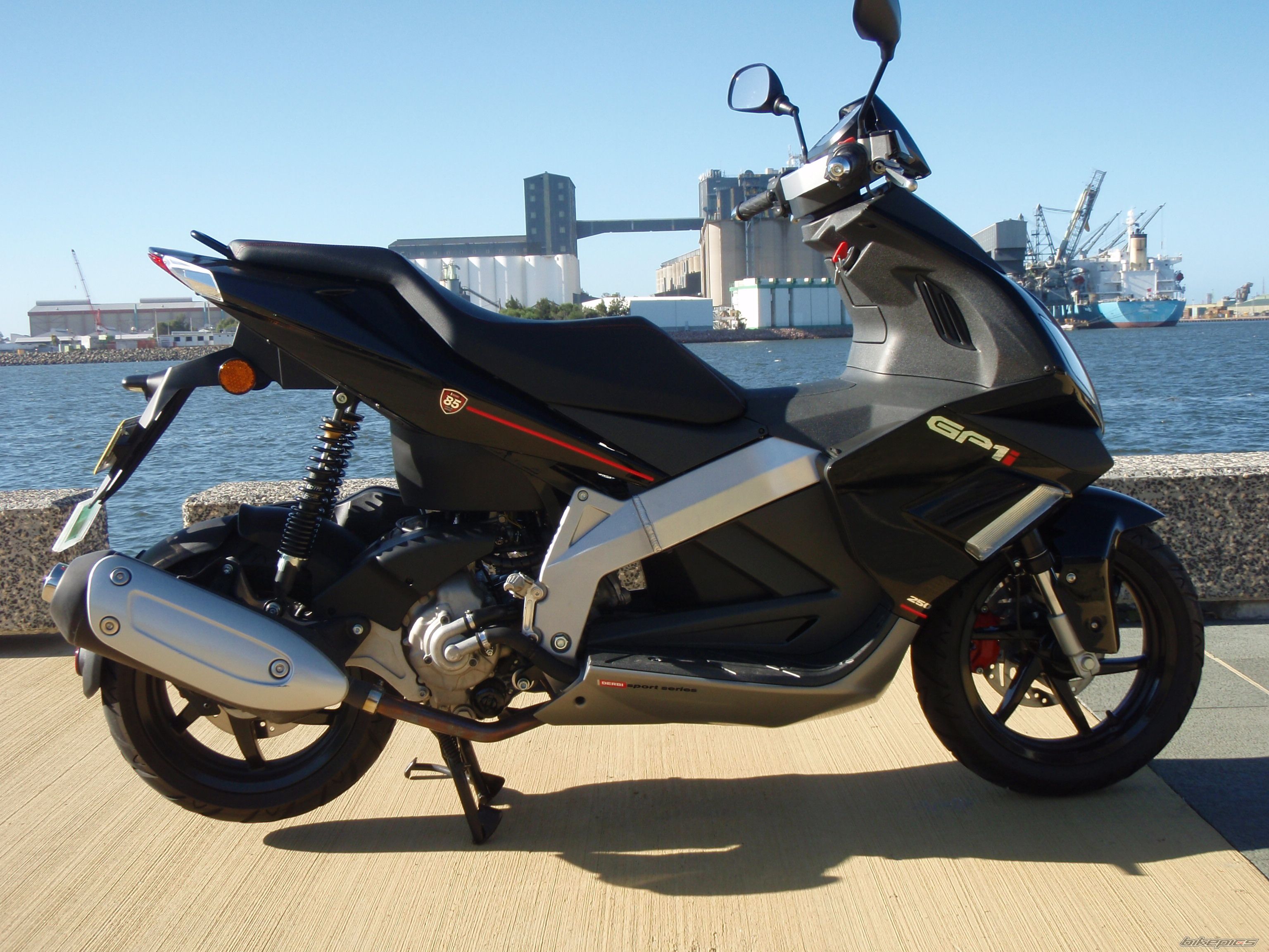 2009 DERBI GP1 | Picture 2604784 motorcycle photo