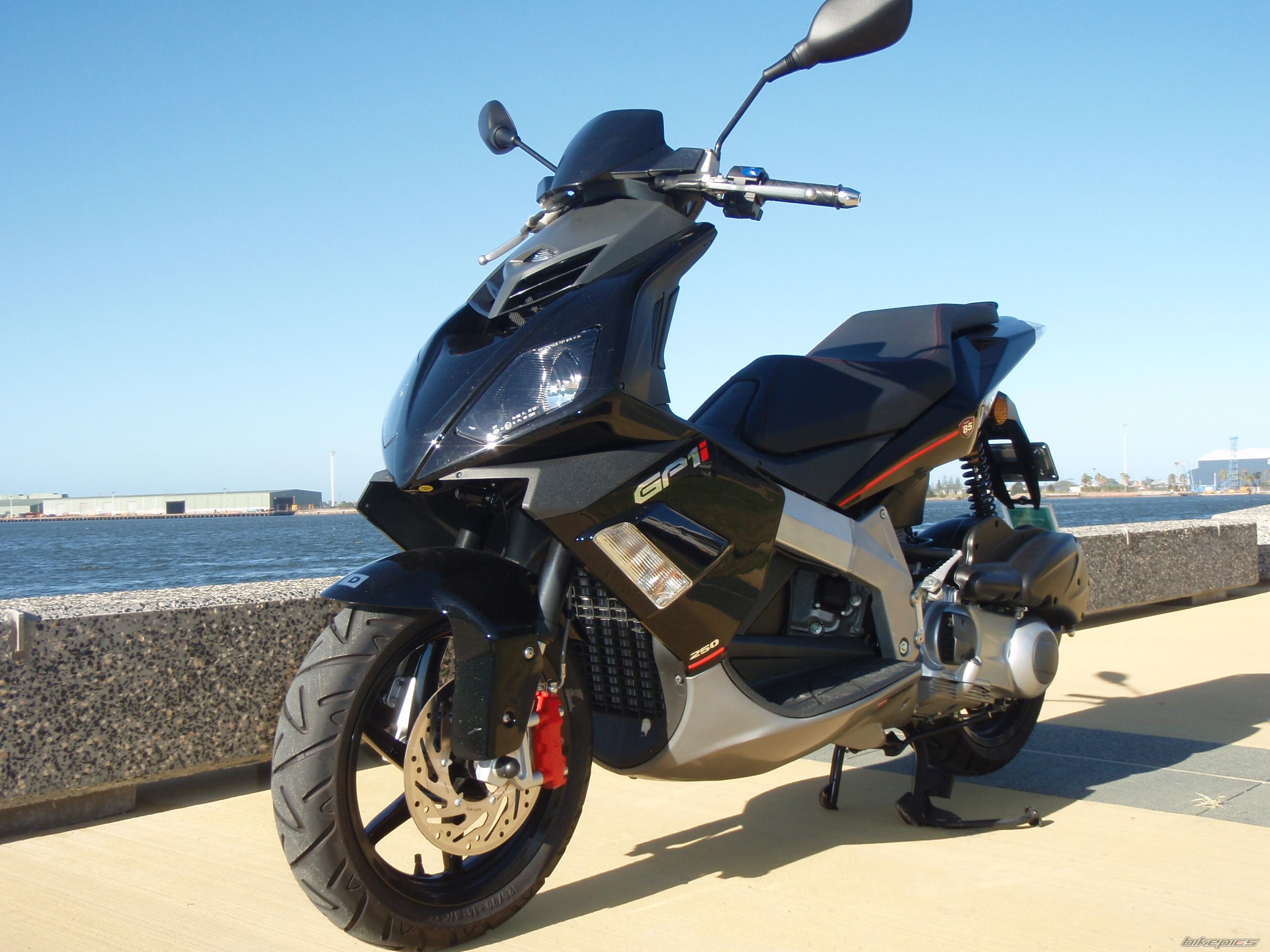 2009 DERBI GP1 | Picture 2604790 motorcycle photo