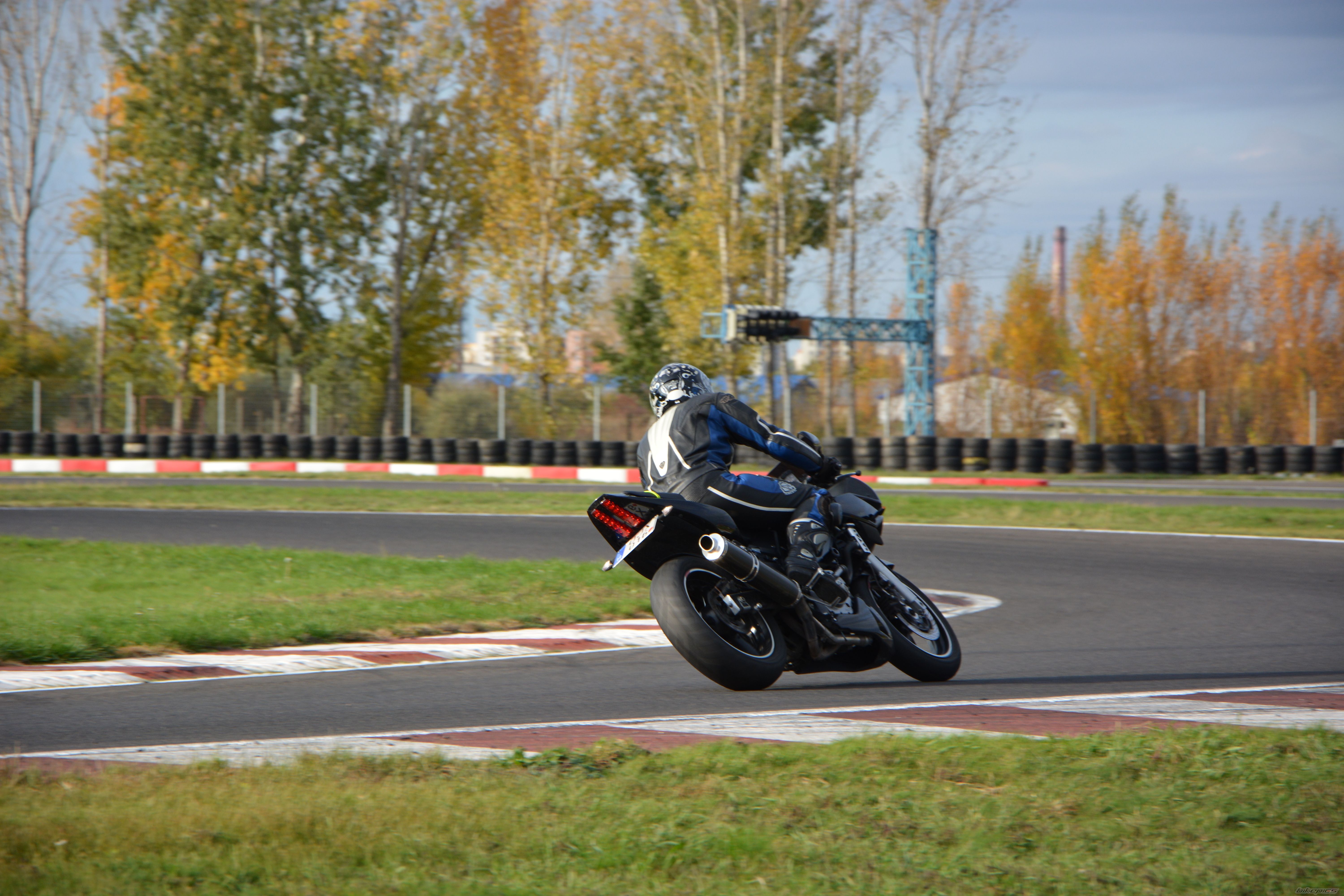 2005 SUZUKI SV 650S | Picture 2607803 motorcycle photo