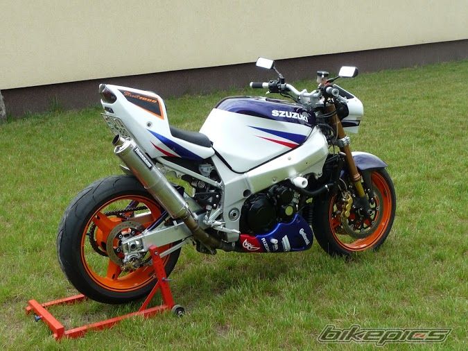 2001 SUZUKI GSX R 1000 | Picture 2608928 motorcycle photo