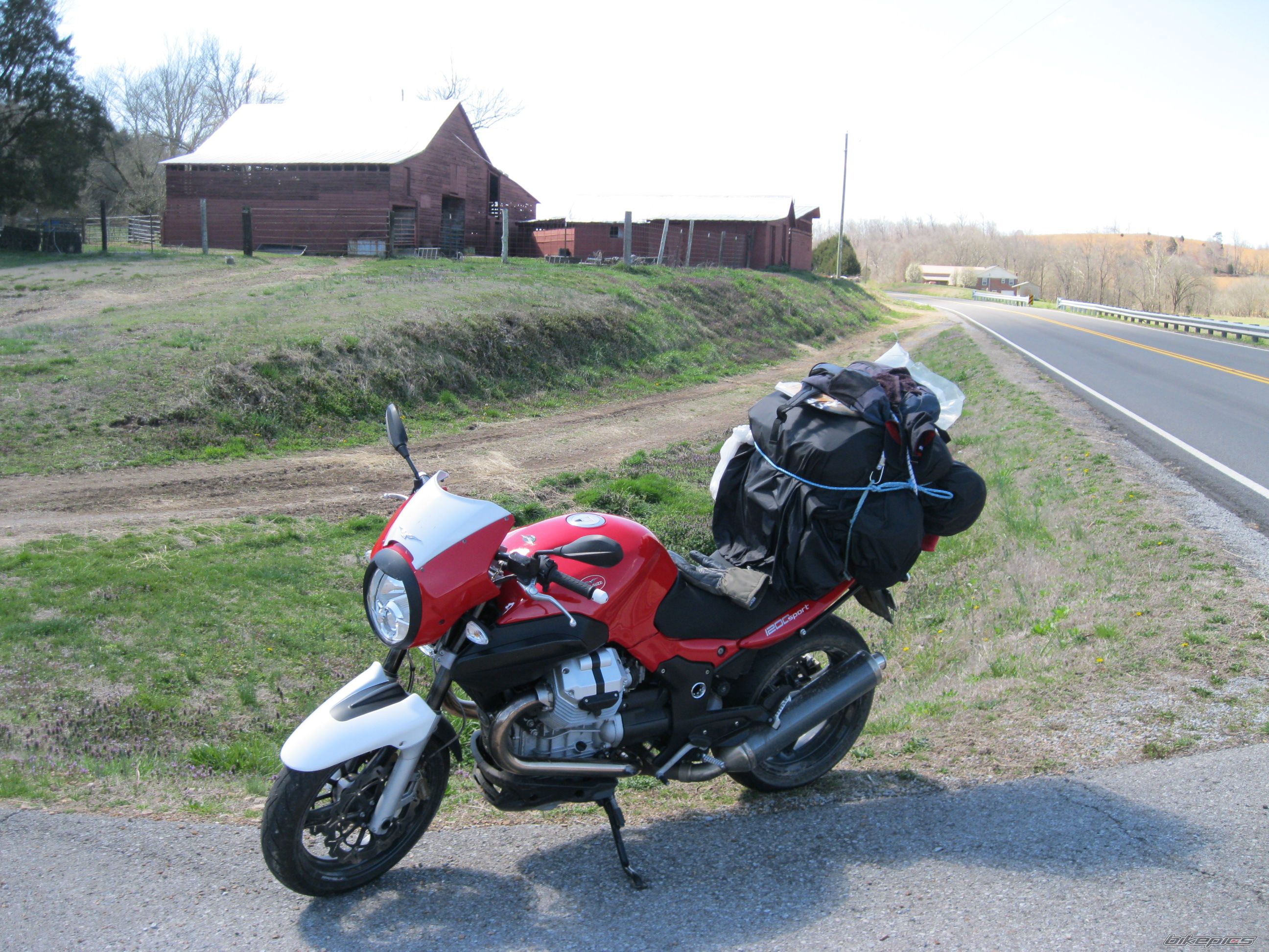 2009 MOTO GUZZI SPORT 1200 | Picture 2610113 motorcycle photo