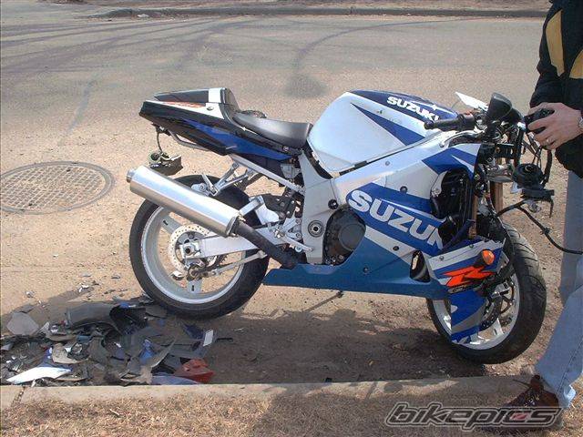 2001 SUZUKI GSX R 1000 | Picture 26104 motorcycle photo