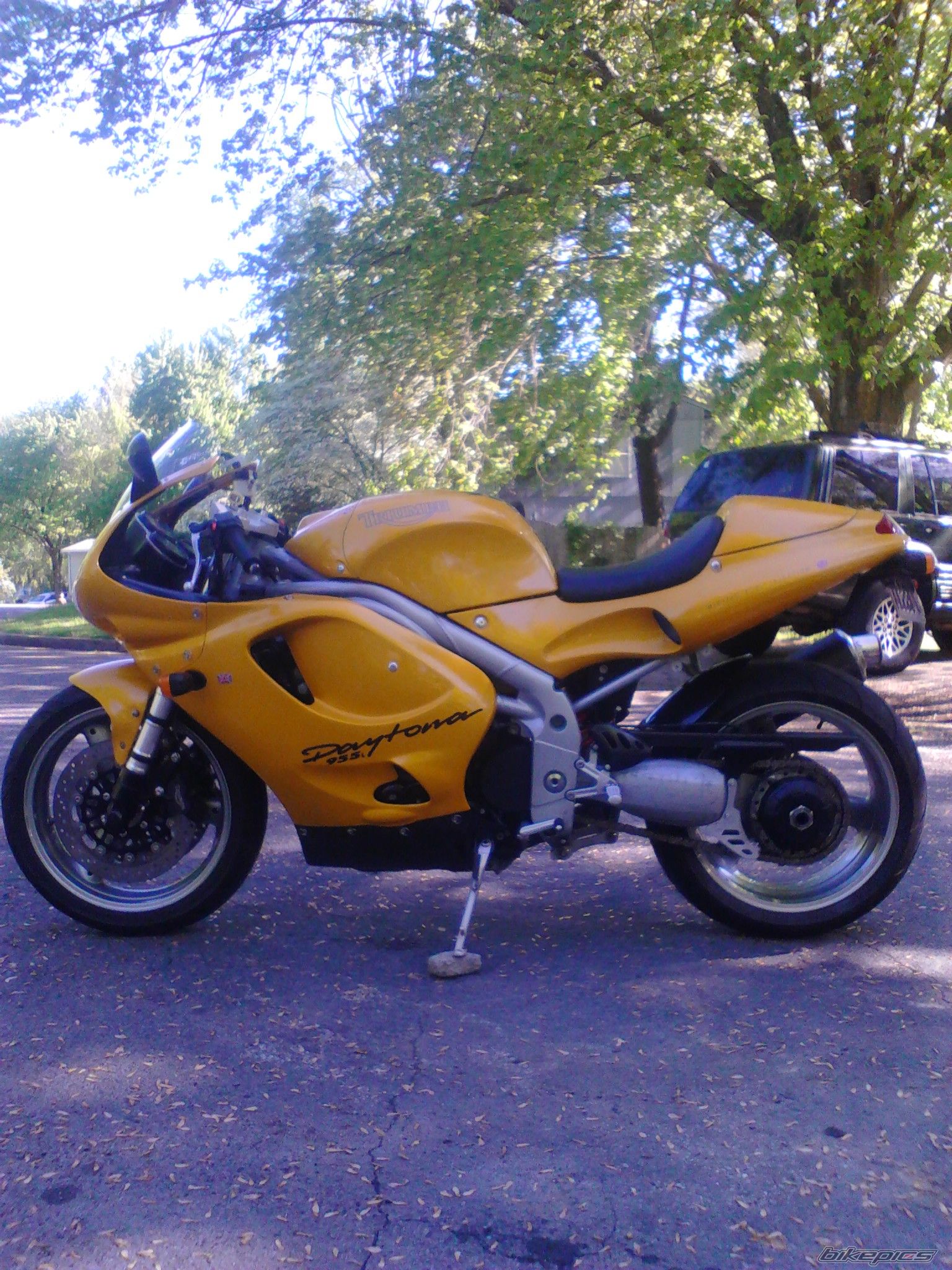 2001 TRIUMPH DAYTONA 955I | Picture 2610575 motorcycle photo