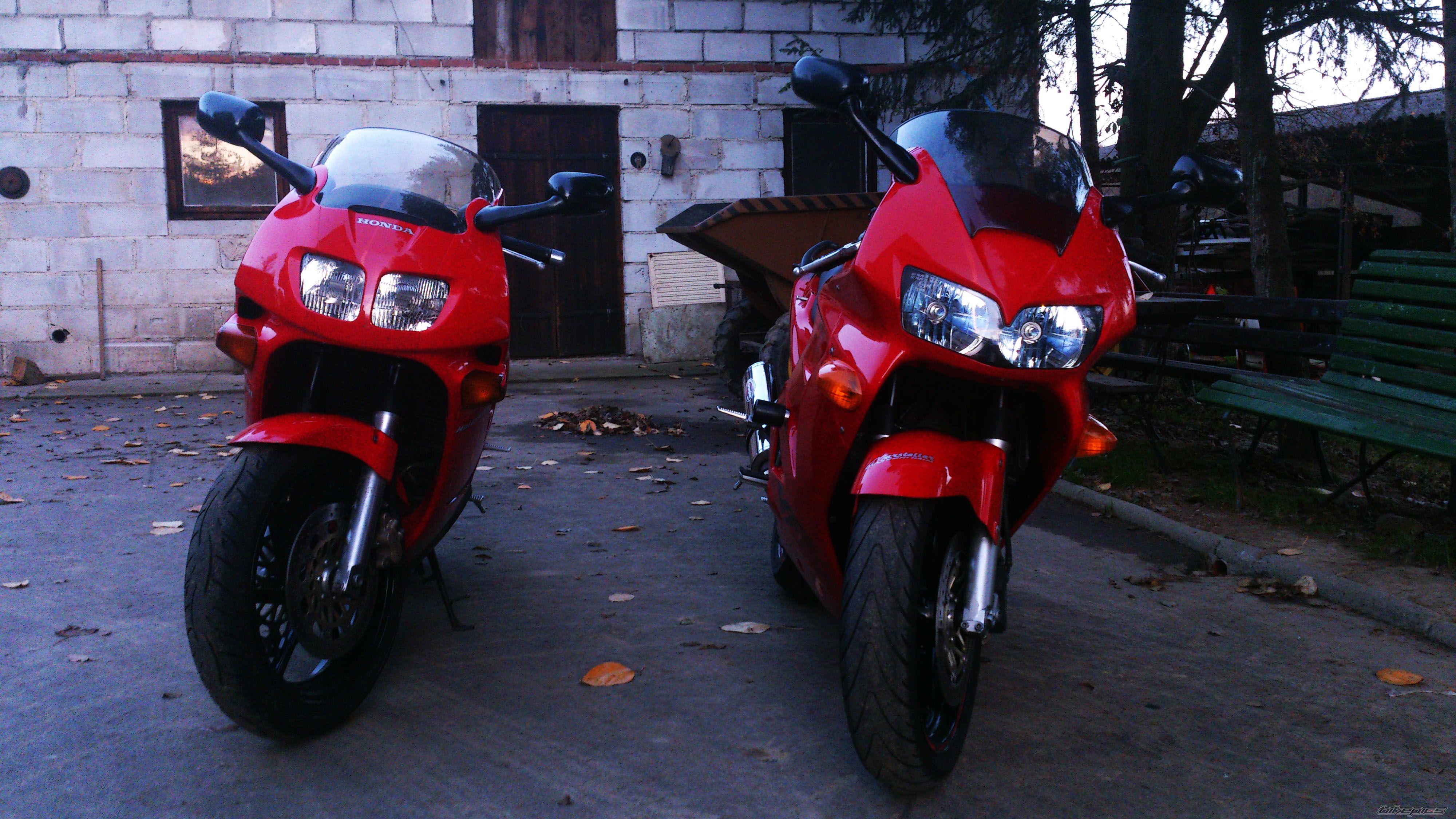 1998 HONDA VFR 800 | Picture 2611234 motorcycle photo