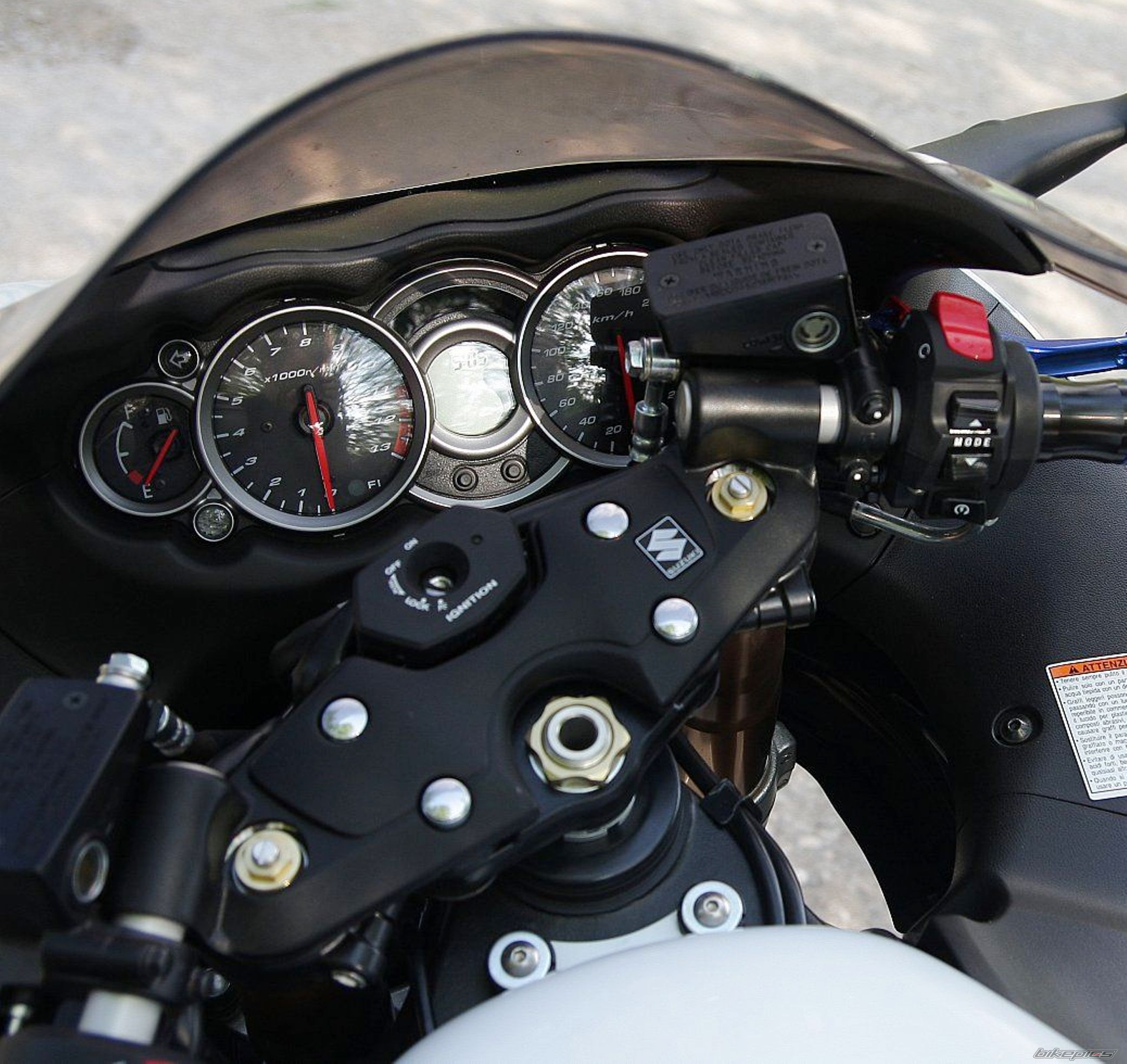 2014 SUZUKI HAYABUSA | Picture 2611654 motorcycle photo