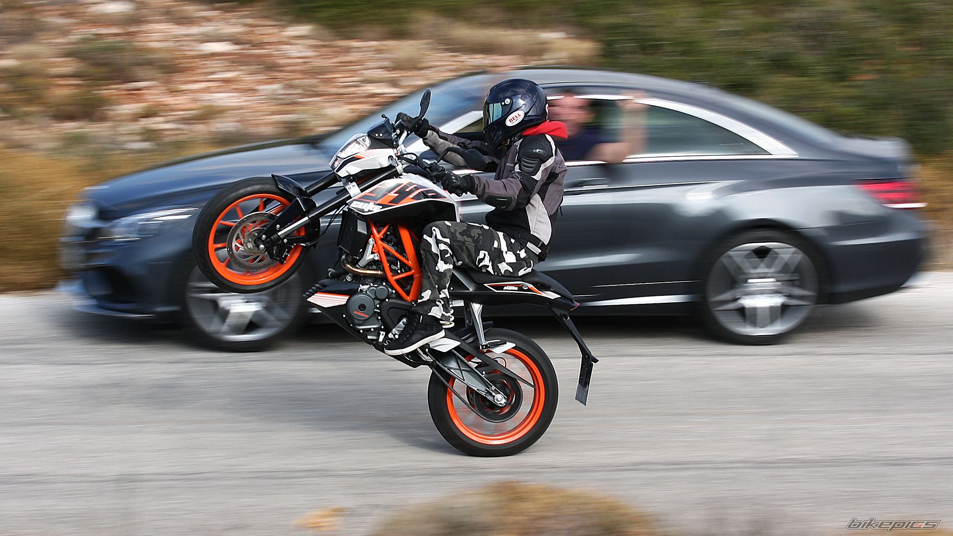 2013 KTM DUKE 390 | Picture 2612014 motorcycle photo