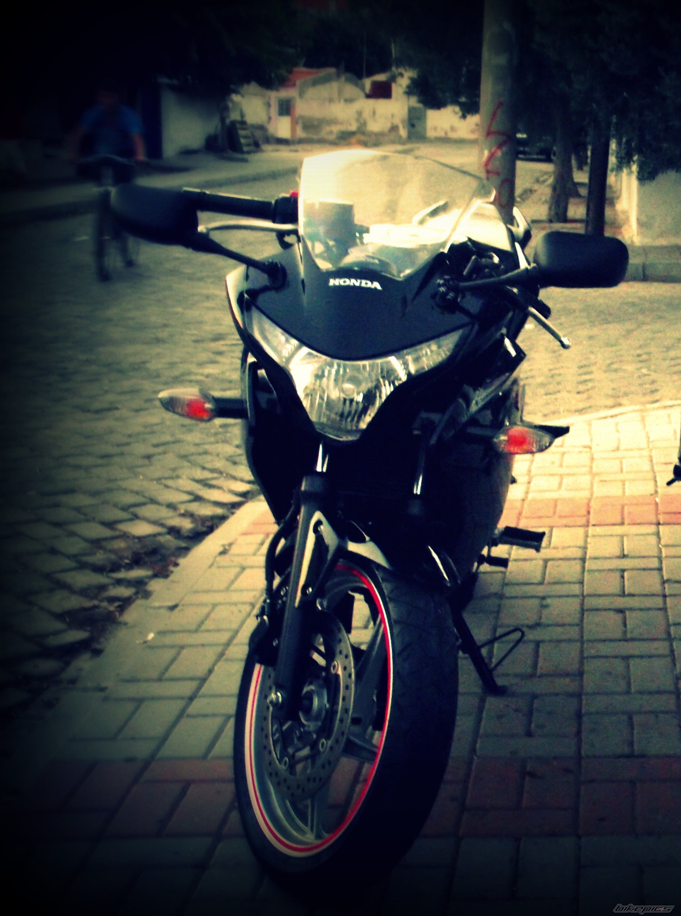 2011 HONDA CBR 250 | Picture 2612394 motorcycle photo