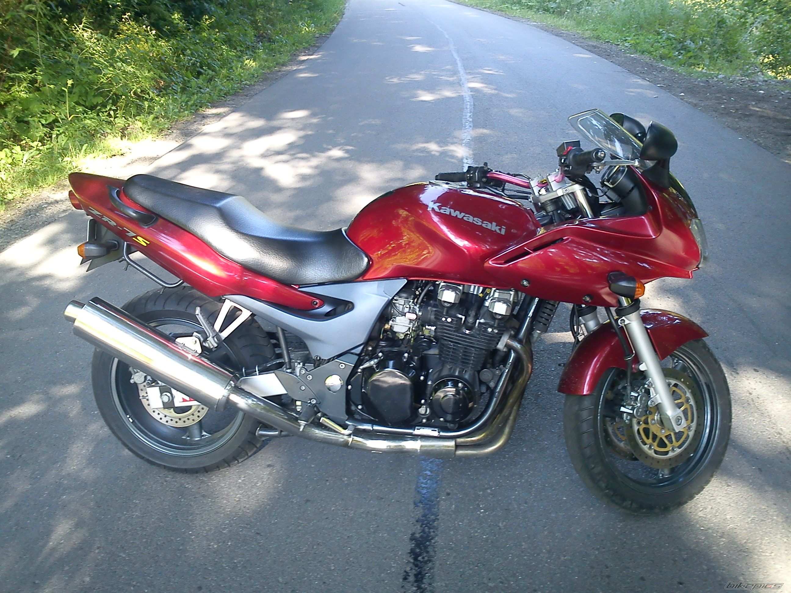 2002 KAWASAKI ZR7S | Picture 2612479 motorcycle photo
