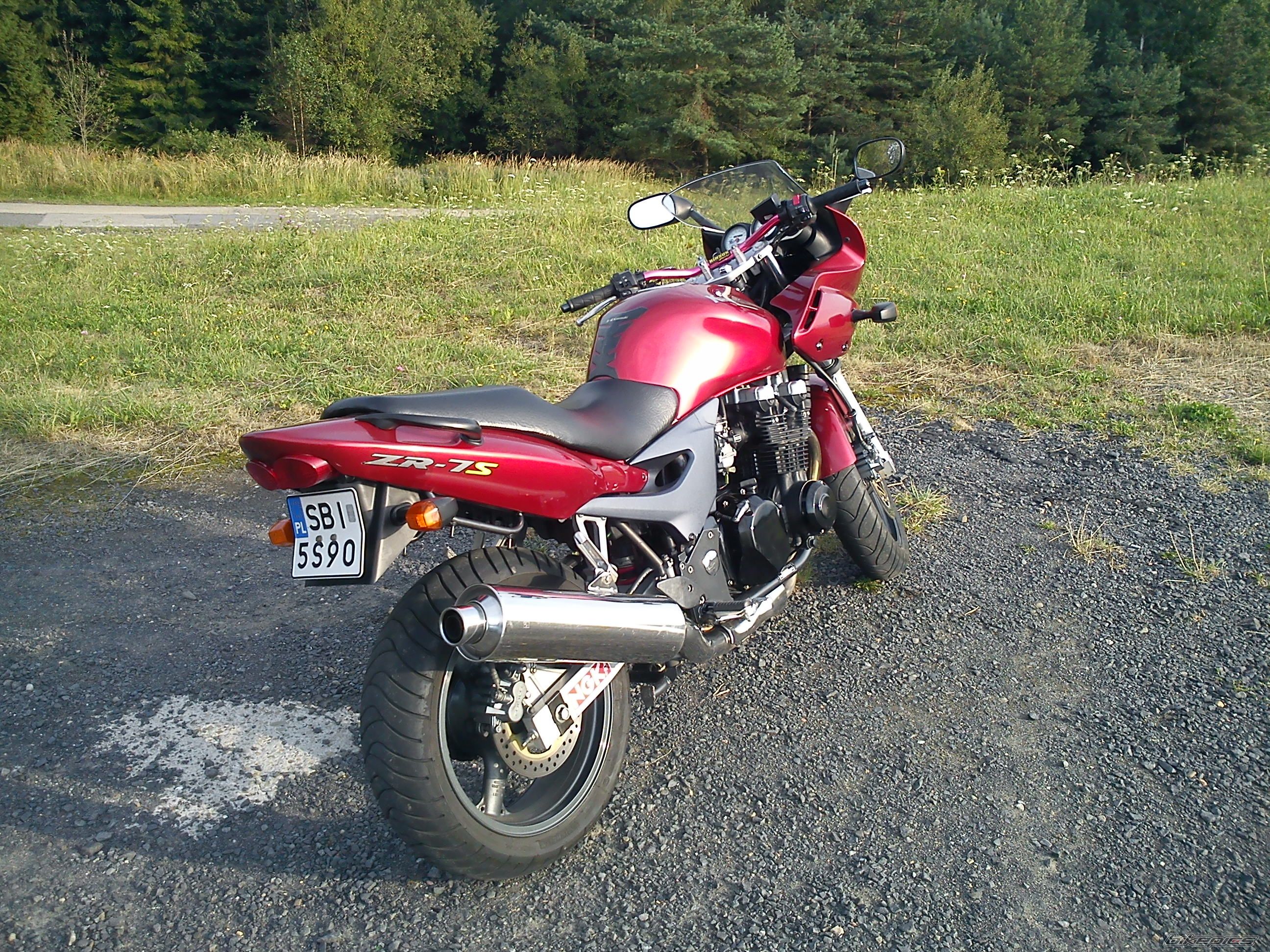 2002 KAWASAKI ZR7S | Picture 2612482 motorcycle photo