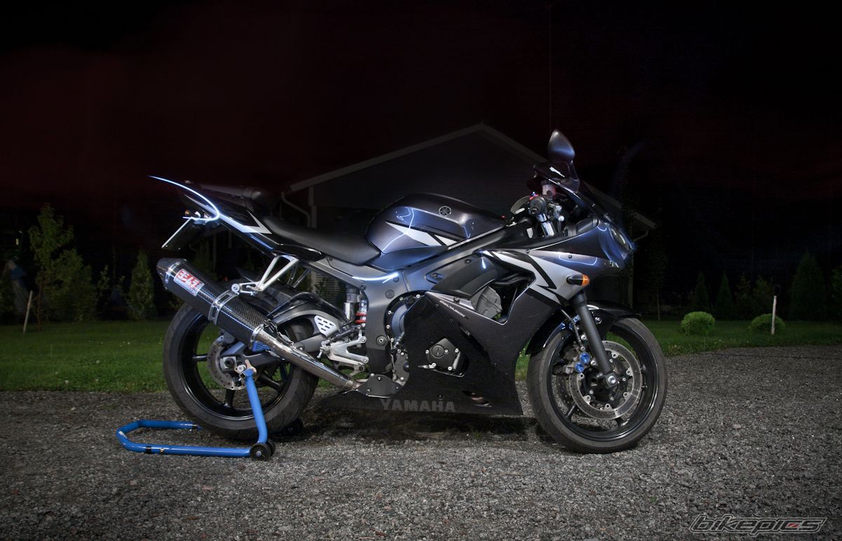 2004 YAMAHA R6 | Picture 2614354 motorcycle photo