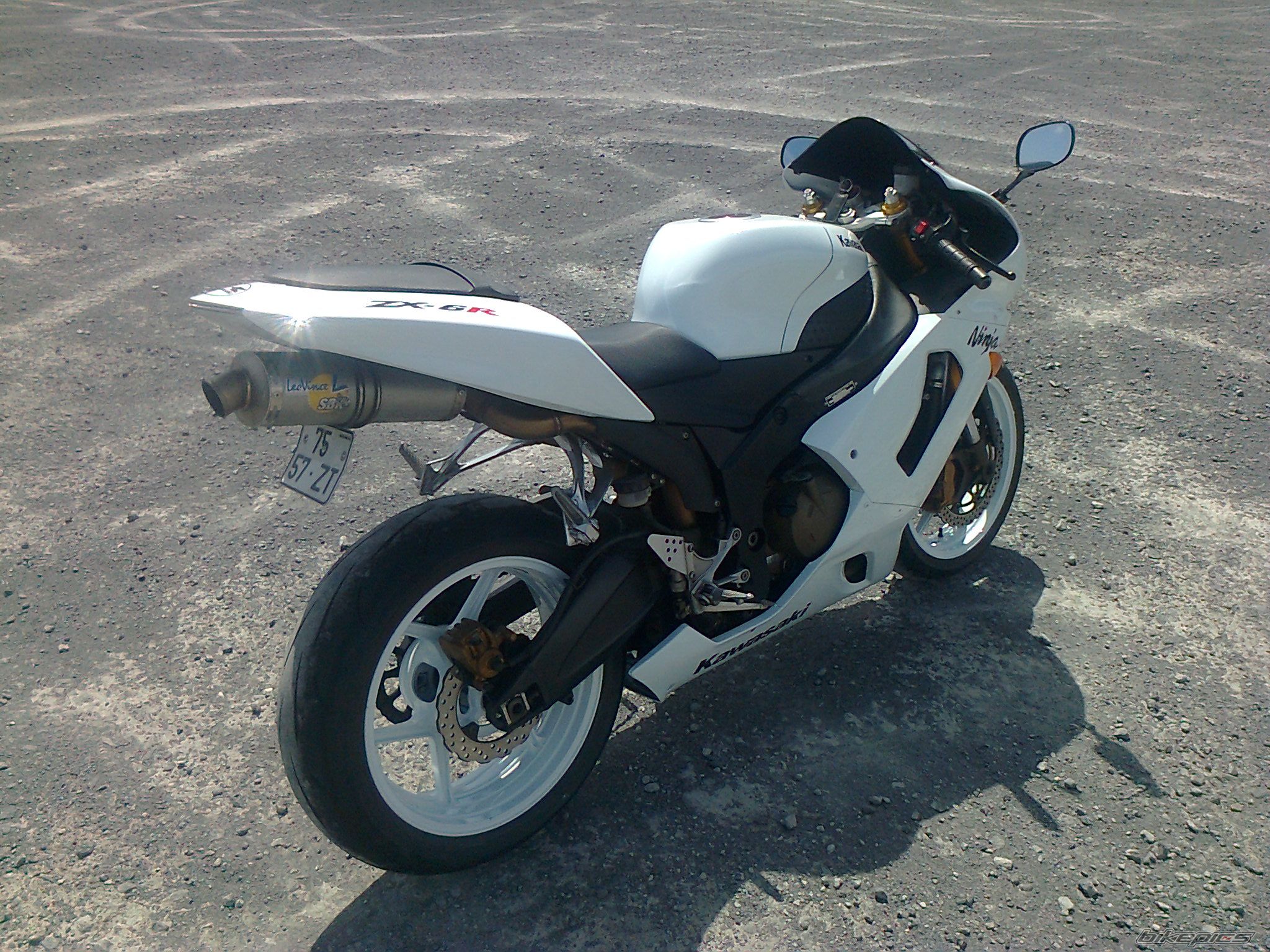 2005 KAWASAKI NINJA ZX6R 636 | Picture 2615031 motorcycle photo