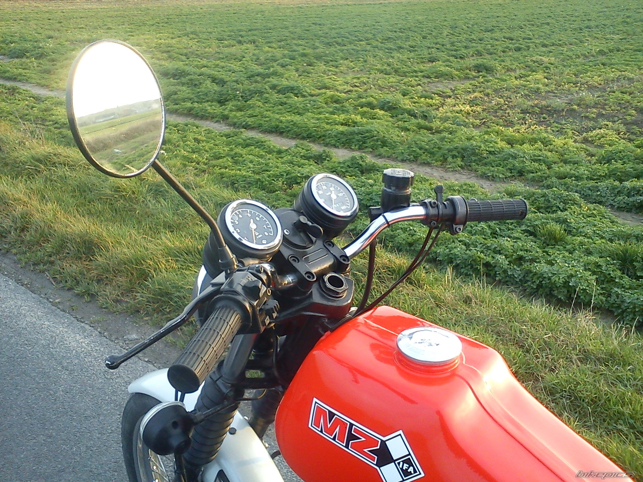 1986 MZ ETZ 250 | Picture 2615297 motorcycle photo