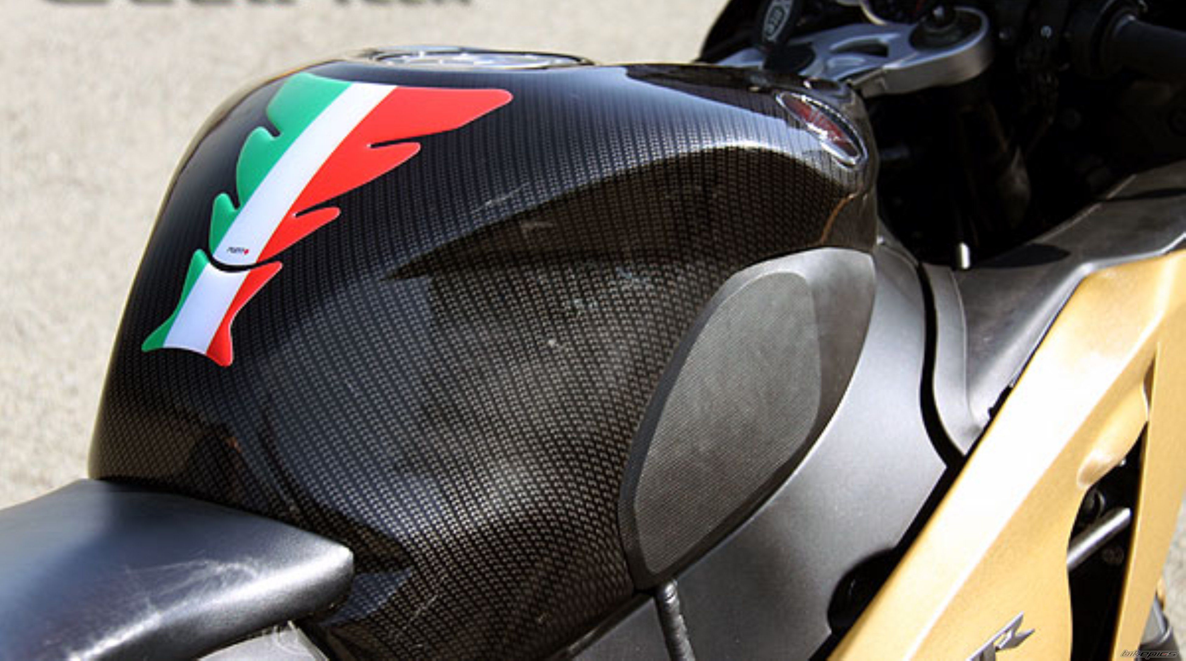 2014 HONDA CBR 1000  RR | Picture 2615565 motorcycle photo