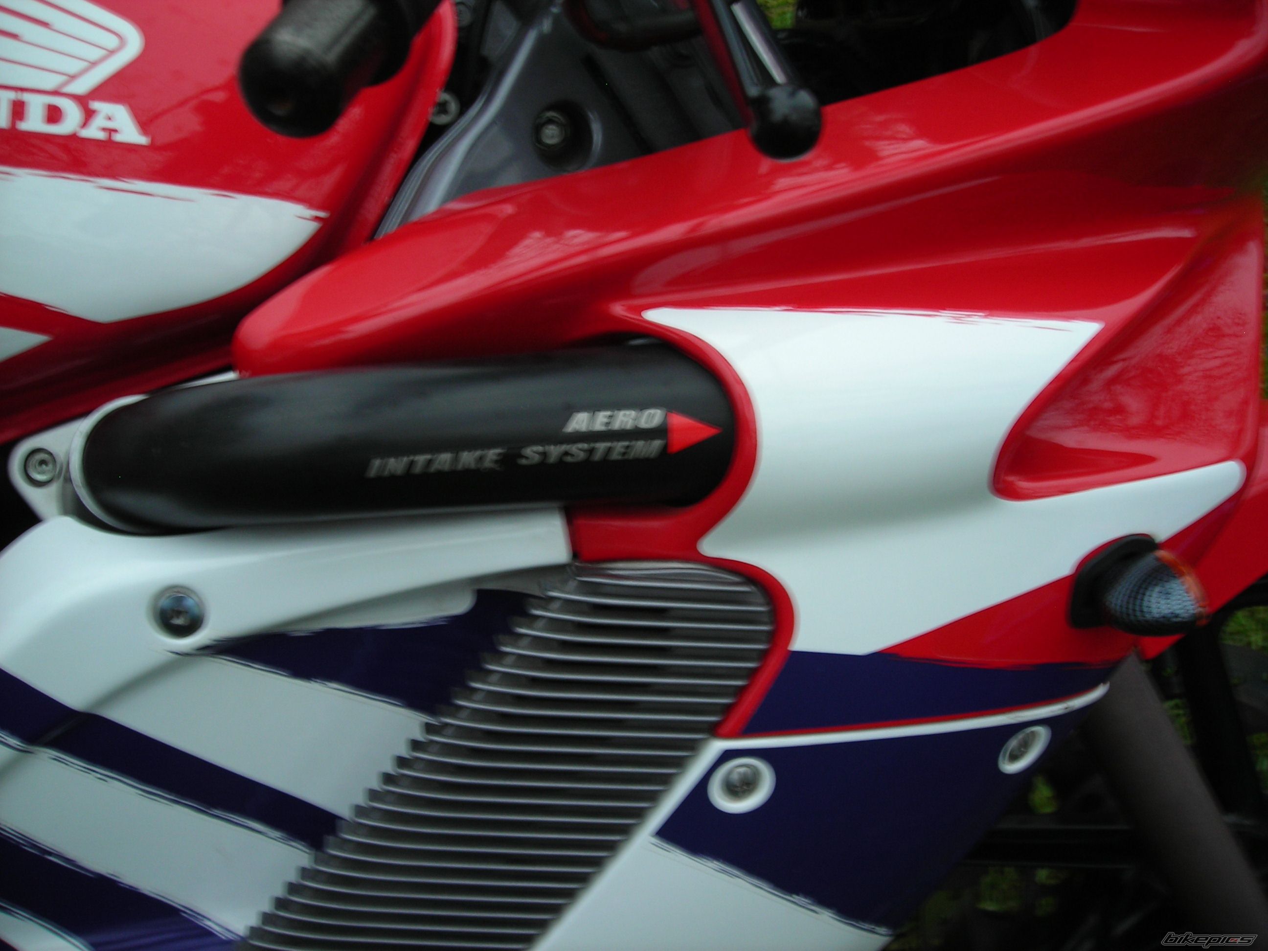 1998 HONDA NSR 125 | Picture 2616353 motorcycle photo