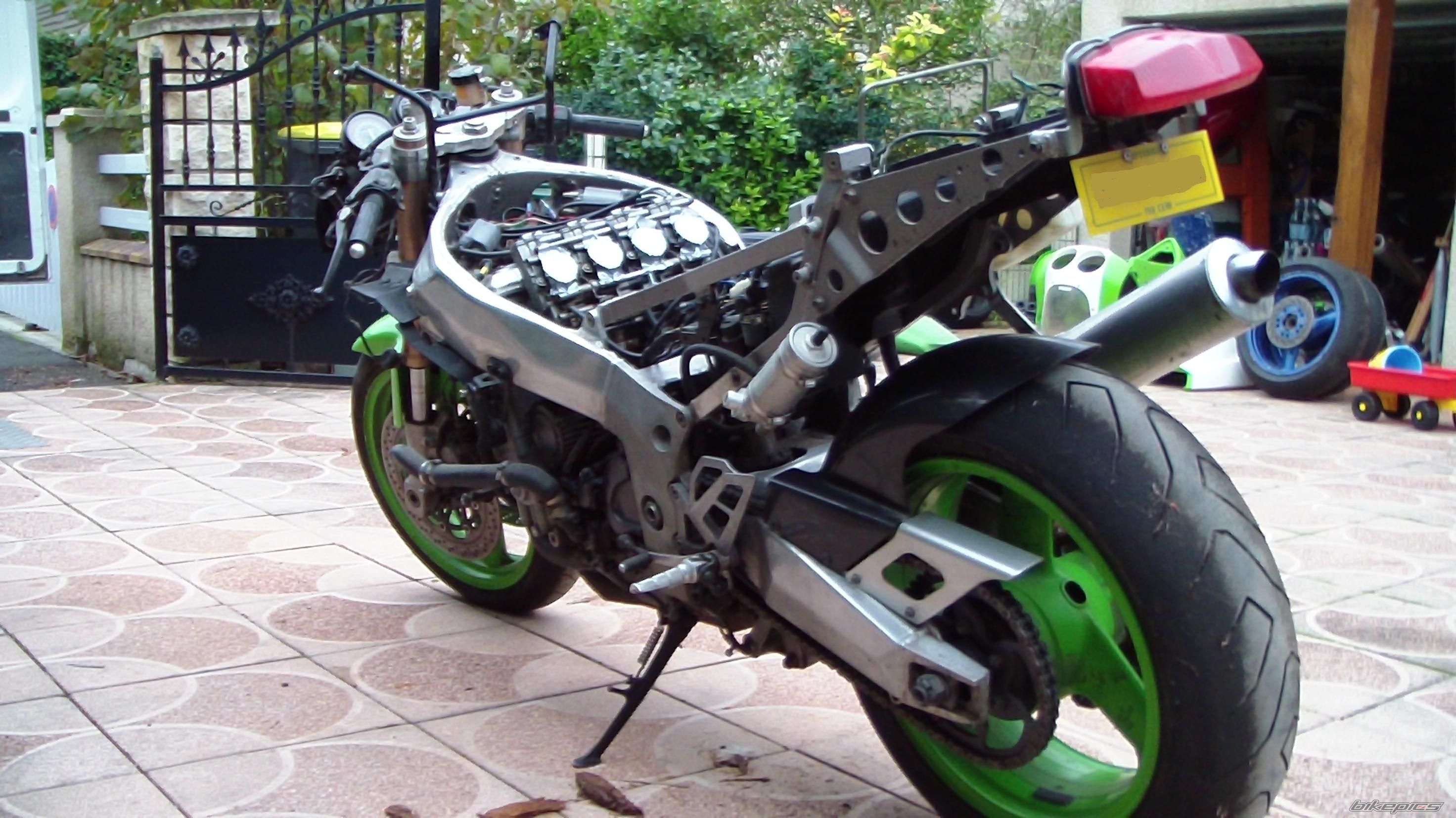 1992 KAWASAKI ZXR750R | Picture 2616805 motorcycle photo