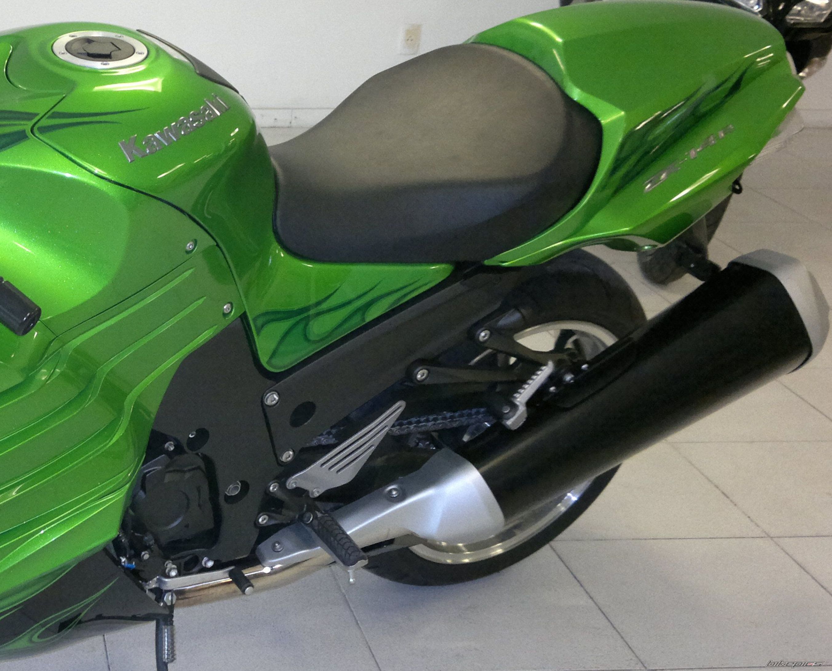2014 KAWASAKI ZX14R | Picture 2617033 motorcycle photo