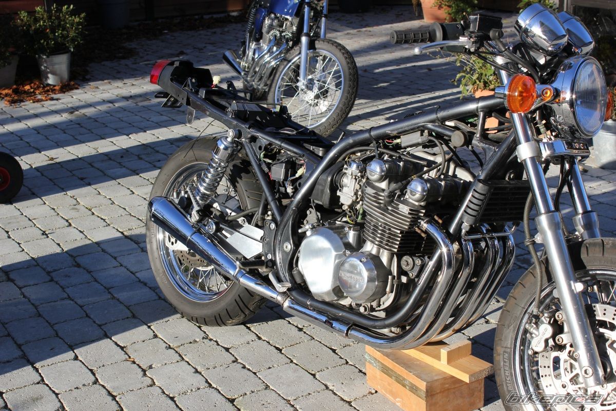 1996 KAWASAKI ZEPHYR 750 | Picture 2618497 motorcycle photo