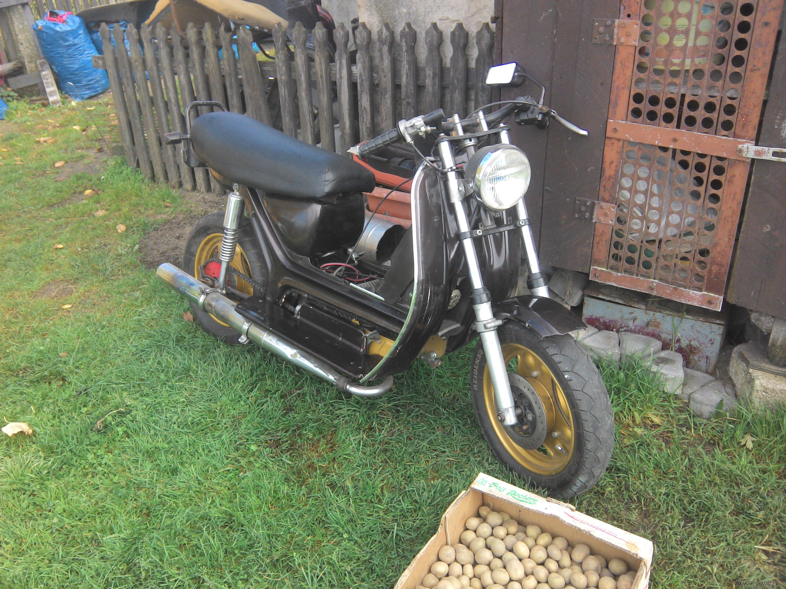 2010 SIMSON SR 50 | Picture 2618921 motorcycle photo