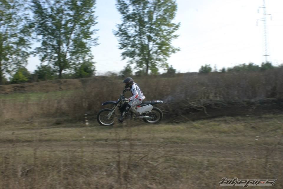 1998 HONDA CR 250 | Picture 2619728 motorcycle photo