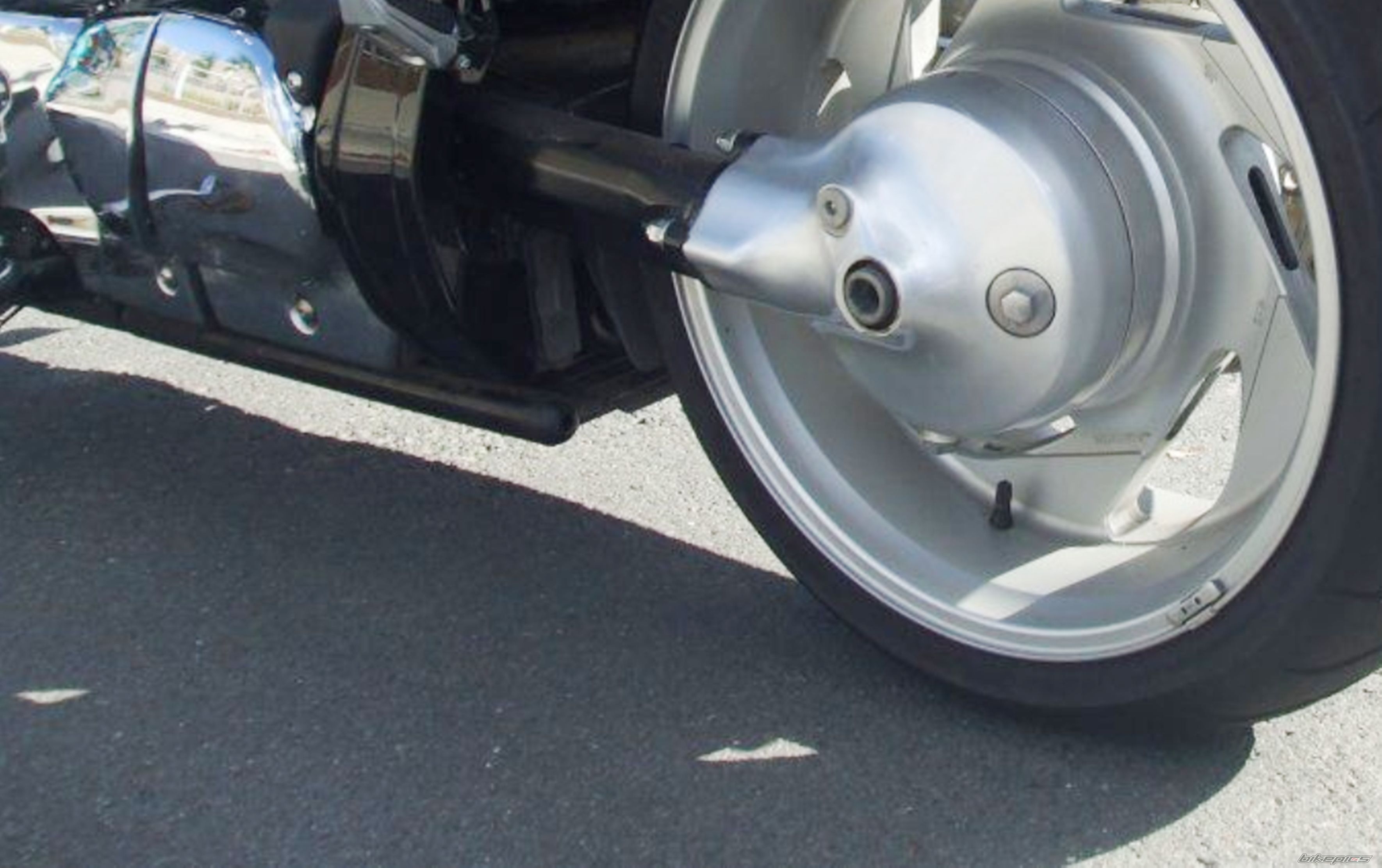2013 SUZUKI BOULEVARD M109R | Picture 2621330 motorcycle photo