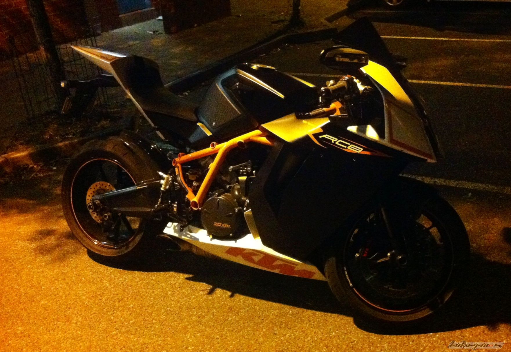 2009 KTM RC8 R | Picture 2627589 motorcycle photo