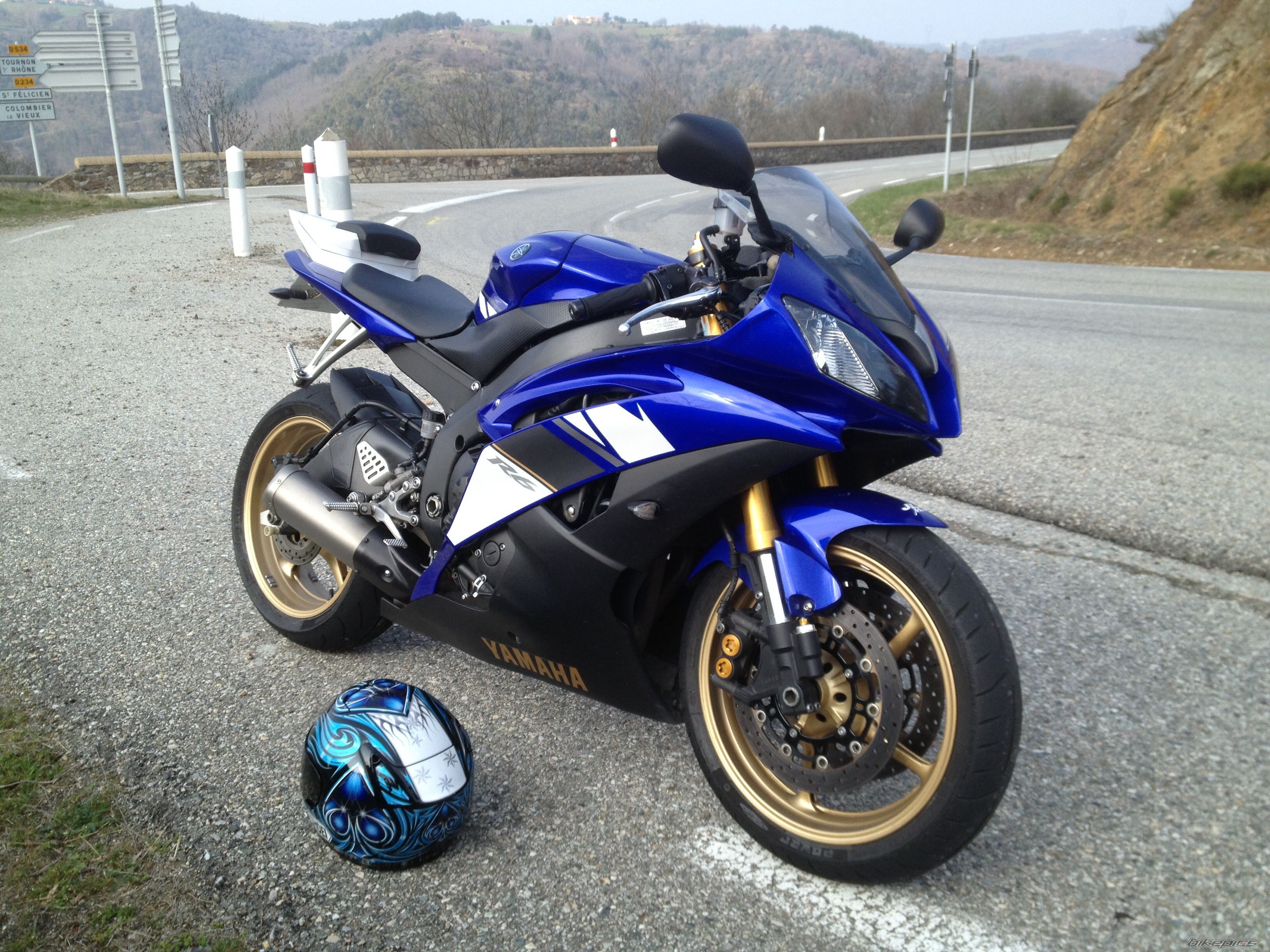 2008 YAMAHA YZF R6 | Picture 2627807 motorcycle photo