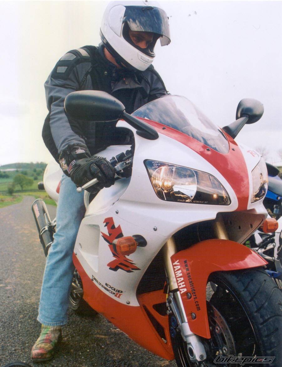 1998 YAMAHA YZF R1 | Picture 26301 motorcycle photo