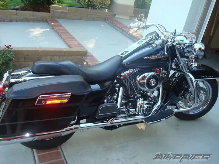 2005 HARLEY DAVIDSON HARLEY DAVISON ROAD KING CLASSIC | Picture 2631183 motorcycle photo