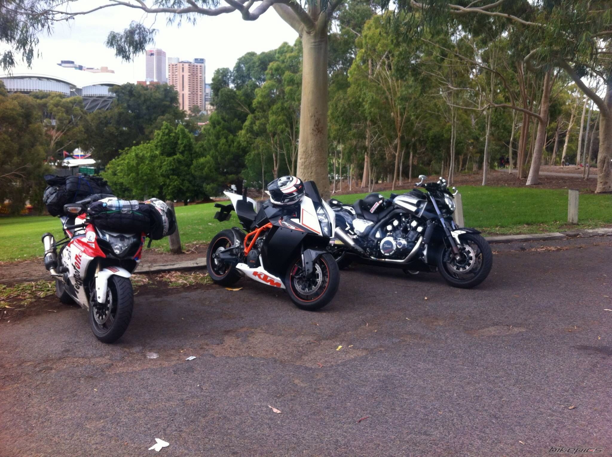 2009 KTM RC8 R | Picture 2631500 motorcycle photo