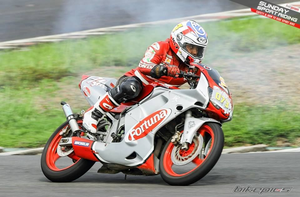 2001 HONDA HONDA NSR | Picture 2632785 motorcycle photo