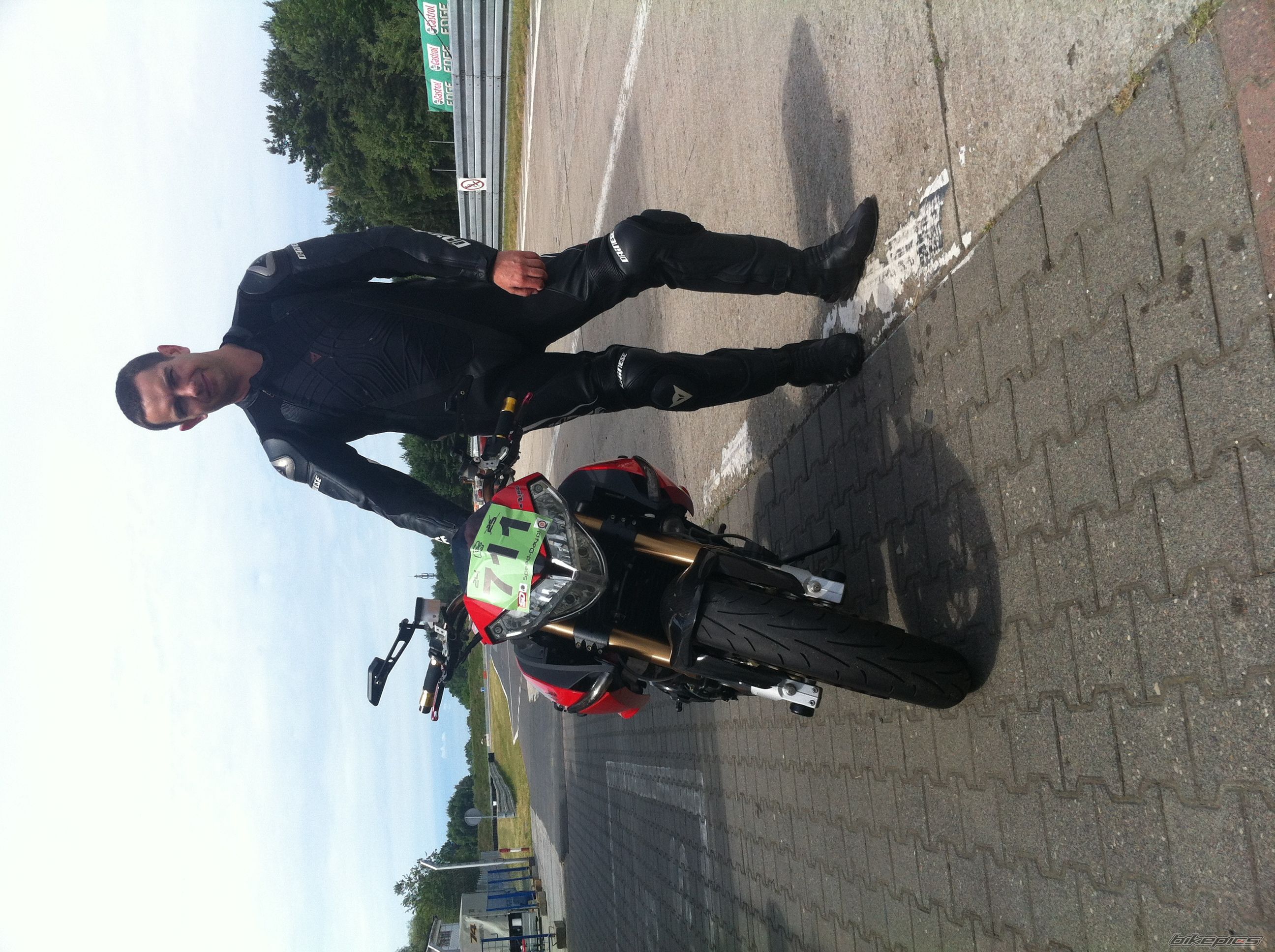    | Picture 2632888 motorcycle photo