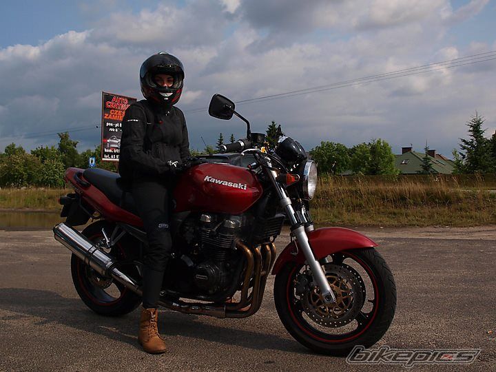 2004 KAWASAKI ZR 7 | Picture 2633106 motorcycle photo