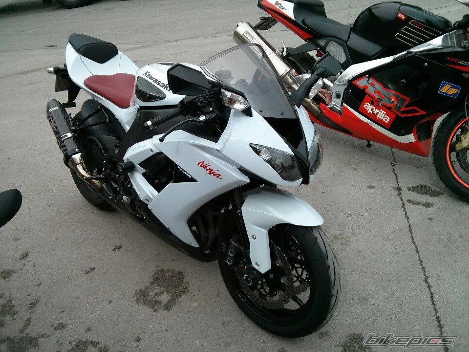 2009 KAWASAKI ZX 10R | Picture 2633179 motorcycle photo