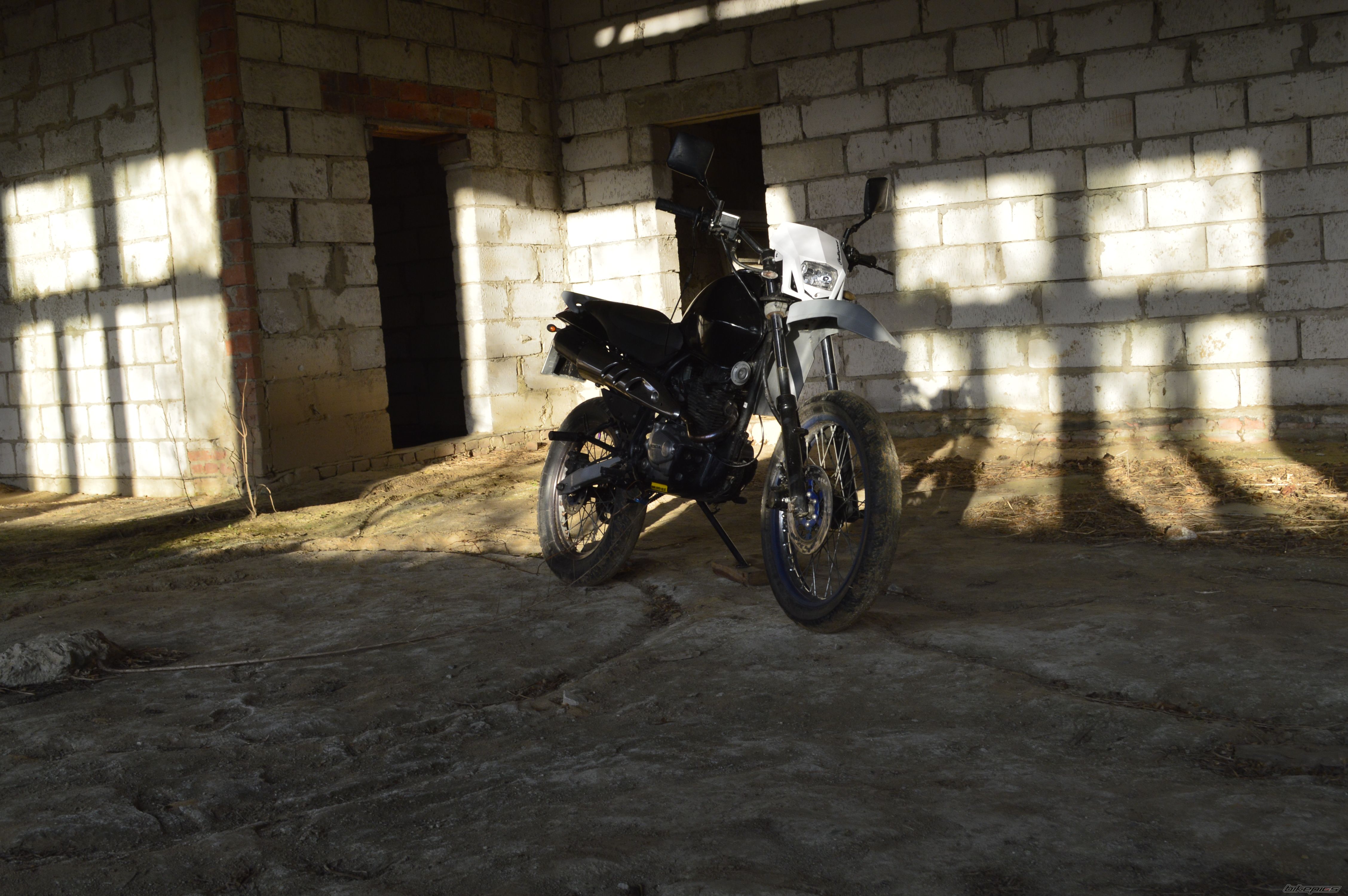 1998 HONDA CLR 125 | Picture 2633571 motorcycle photo