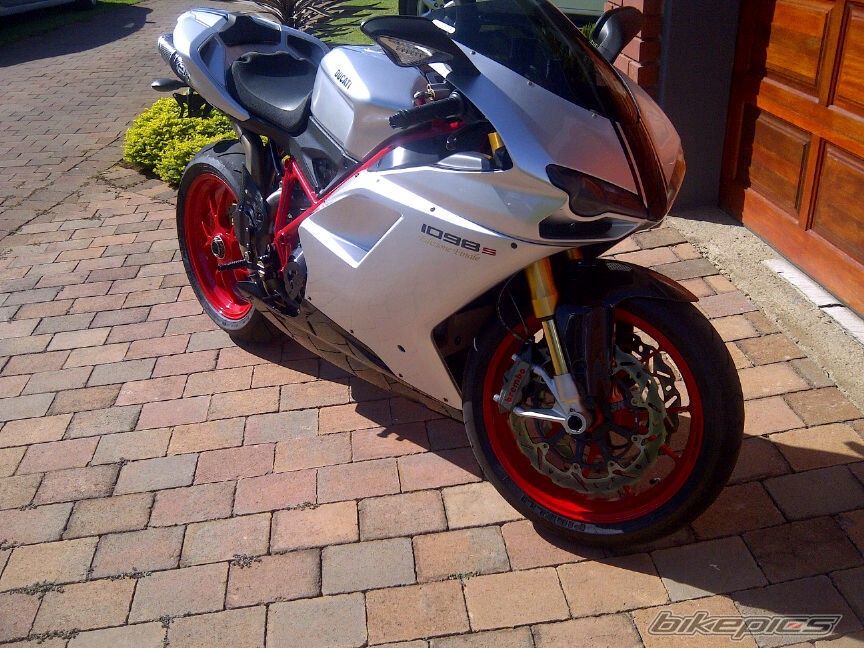 2012 DUCATI 1098S | Picture 2633892 motorcycle photo
