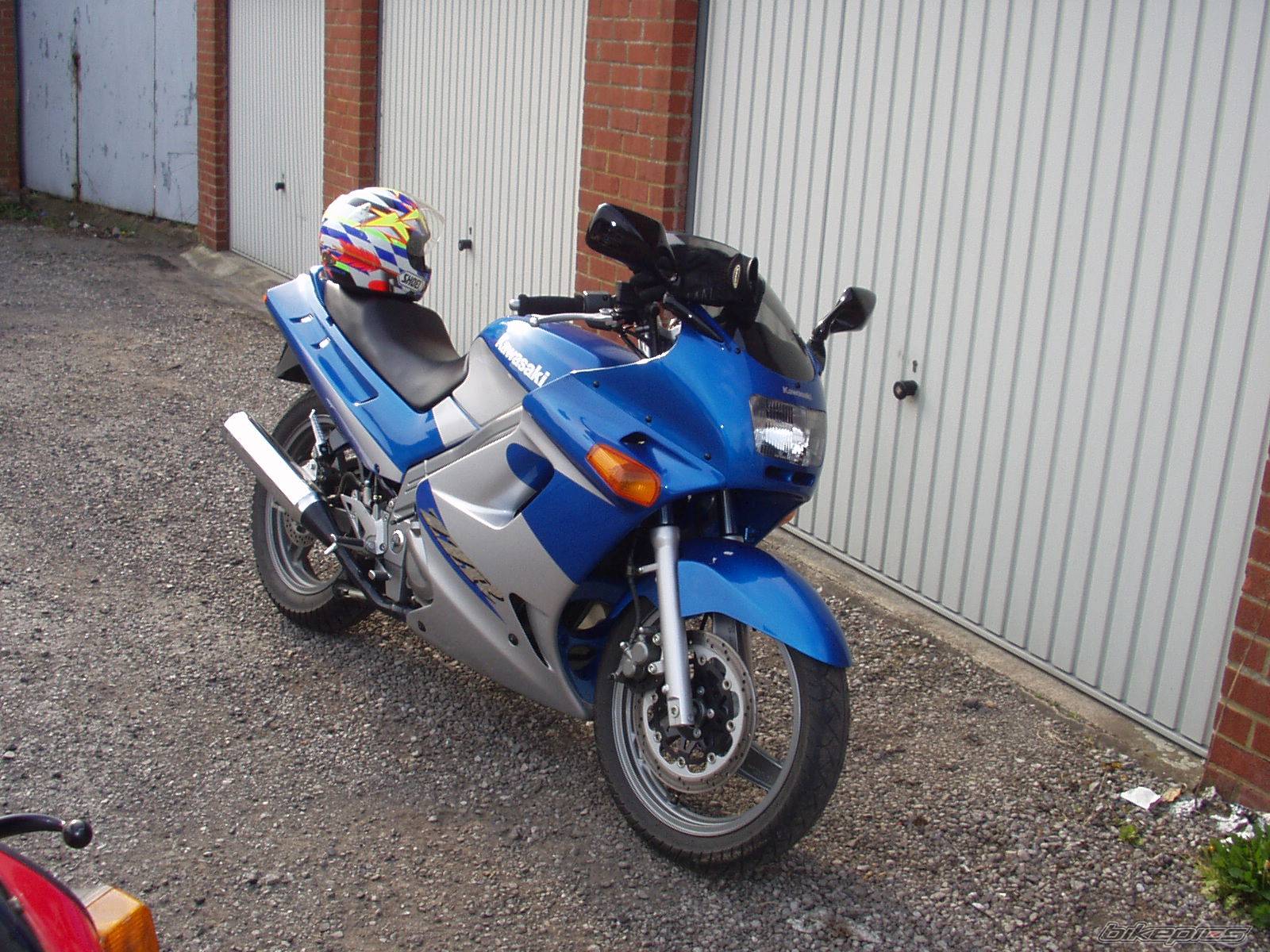 2005 KAWASAKI ZZR 250 | Picture 263820 motorcycle photo