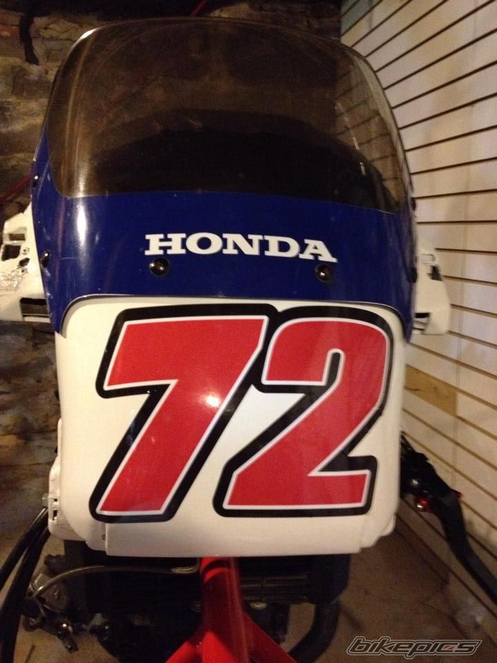 1990 HONDA VTR 250 | Picture 2639028 motorcycle photo