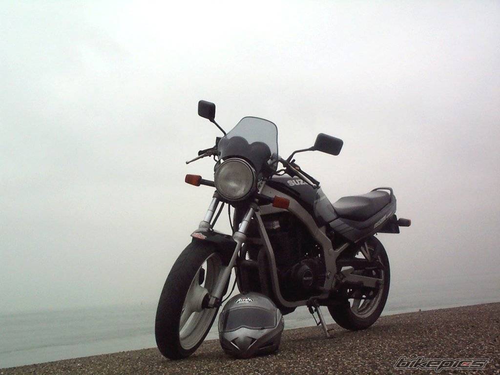 1990 SUZUKI GS 500 | Picture 264023 motorcycle photo