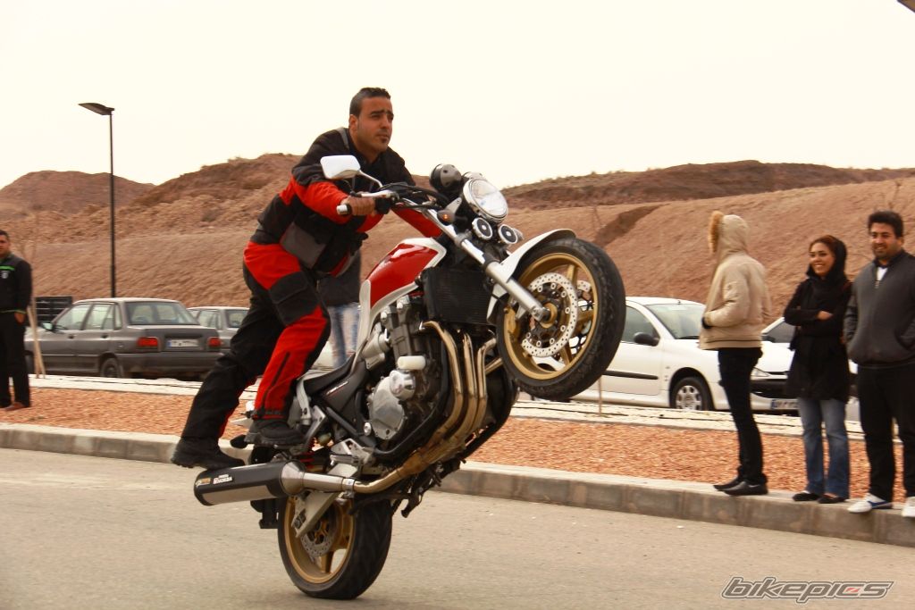 2011 HONDA CB1300 | Picture 2640580 motorcycle photo