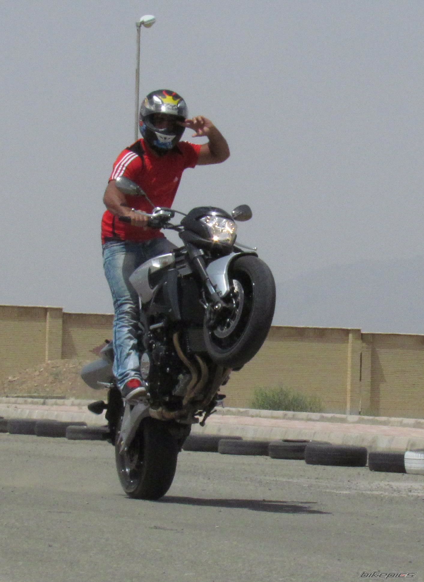 2010 SUZUKI B KING | Picture 2640595 motorcycle photo