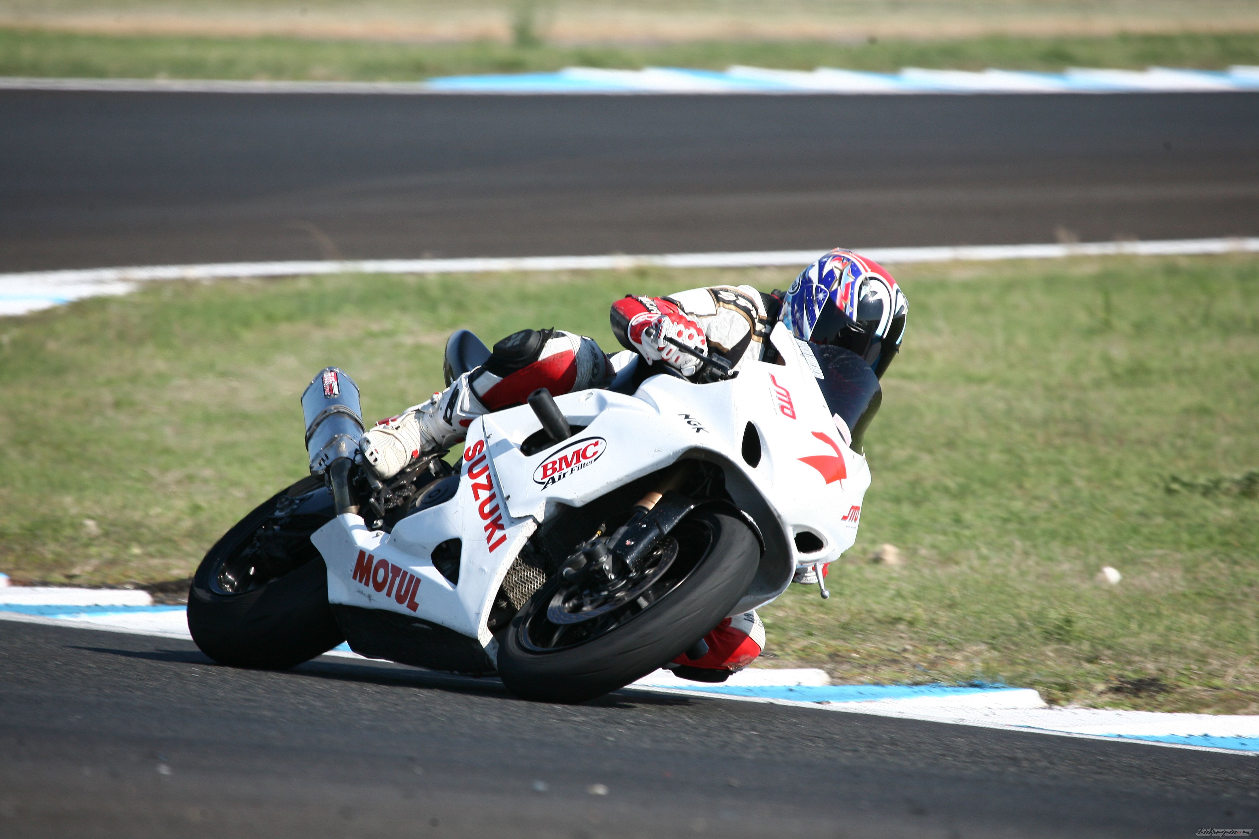 2006 SUZUKI GSX R 1000 | Picture 2642939 motorcycle photo