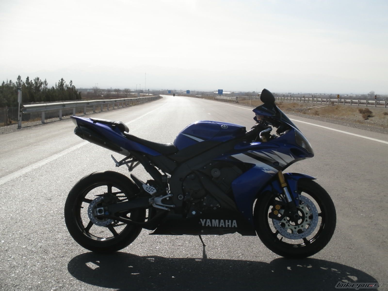 2005 YAMAHA YZF R1 | Picture 2647465 motorcycle photo
