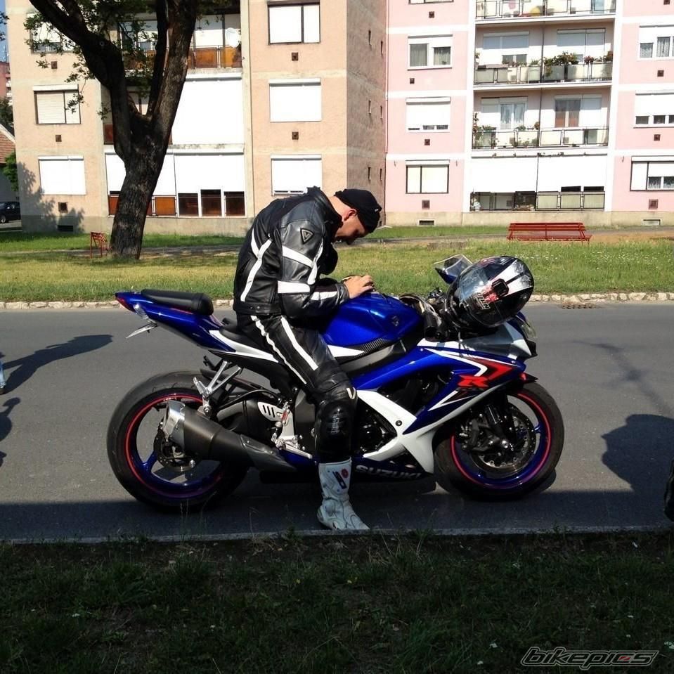 2009 SUZUKI GSX R 750 | Picture 2647852 motorcycle photo